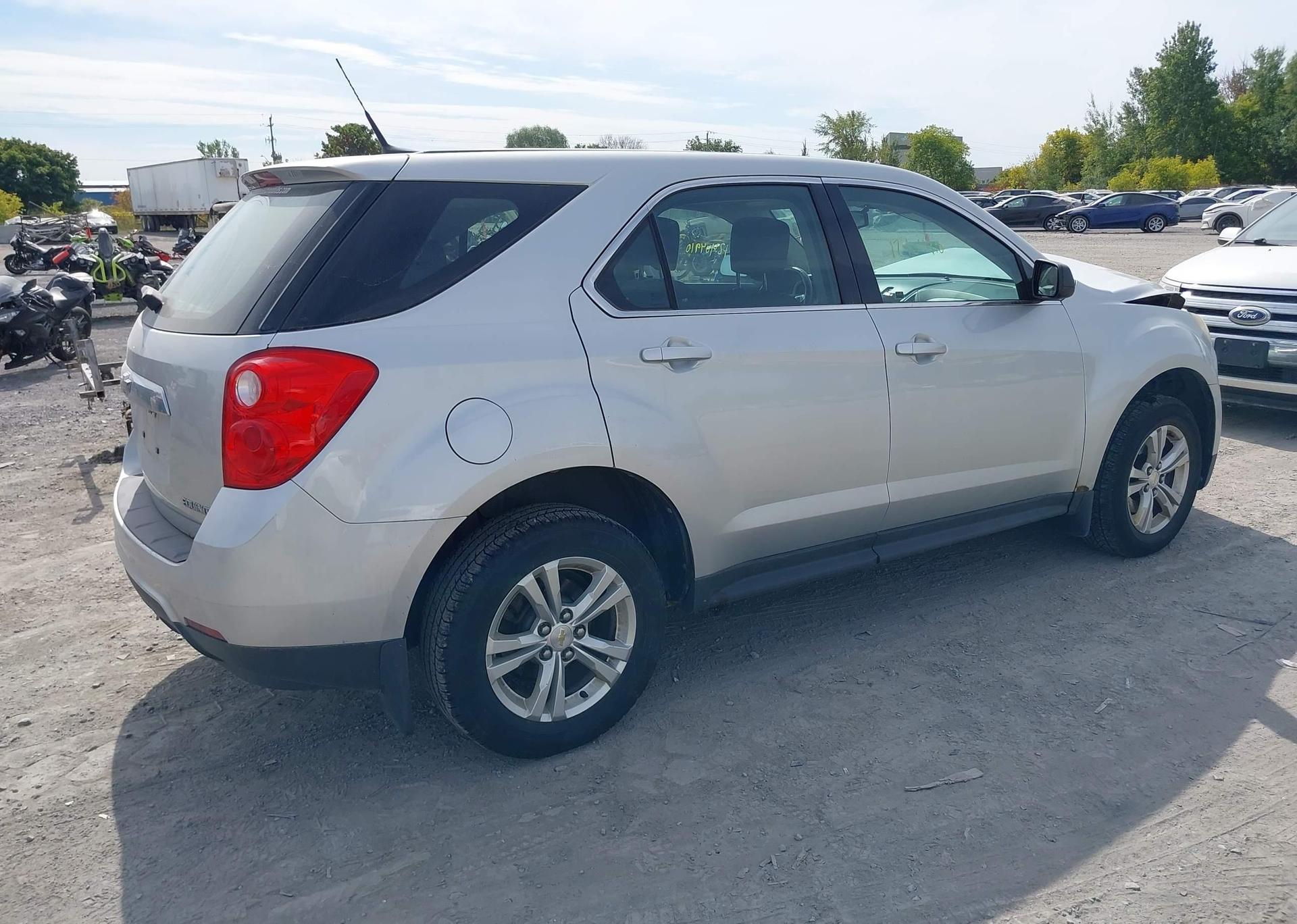 2011 CHEVROLET EQUINOX LS