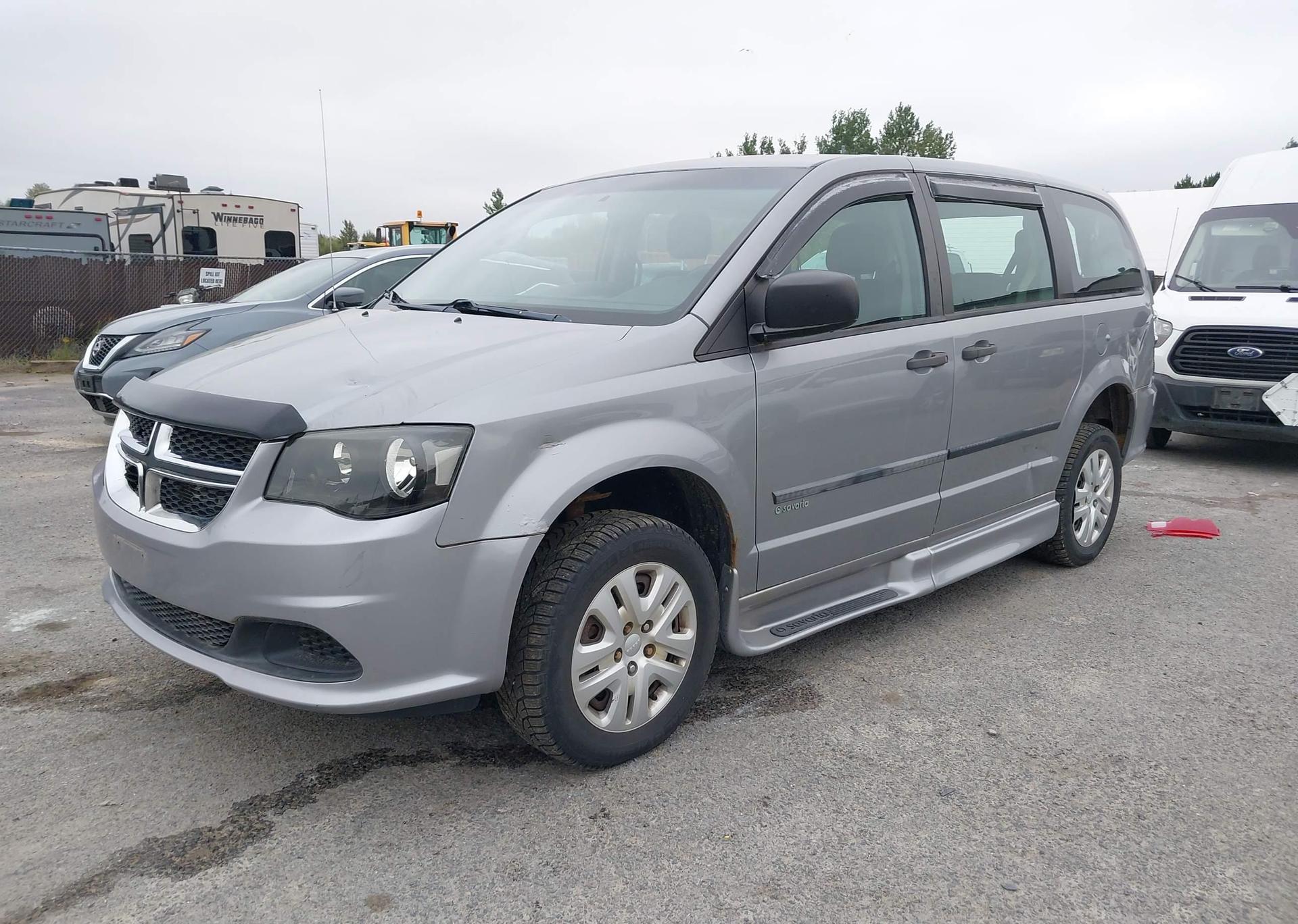 2014 DODGE GRAND CARAVAN SE