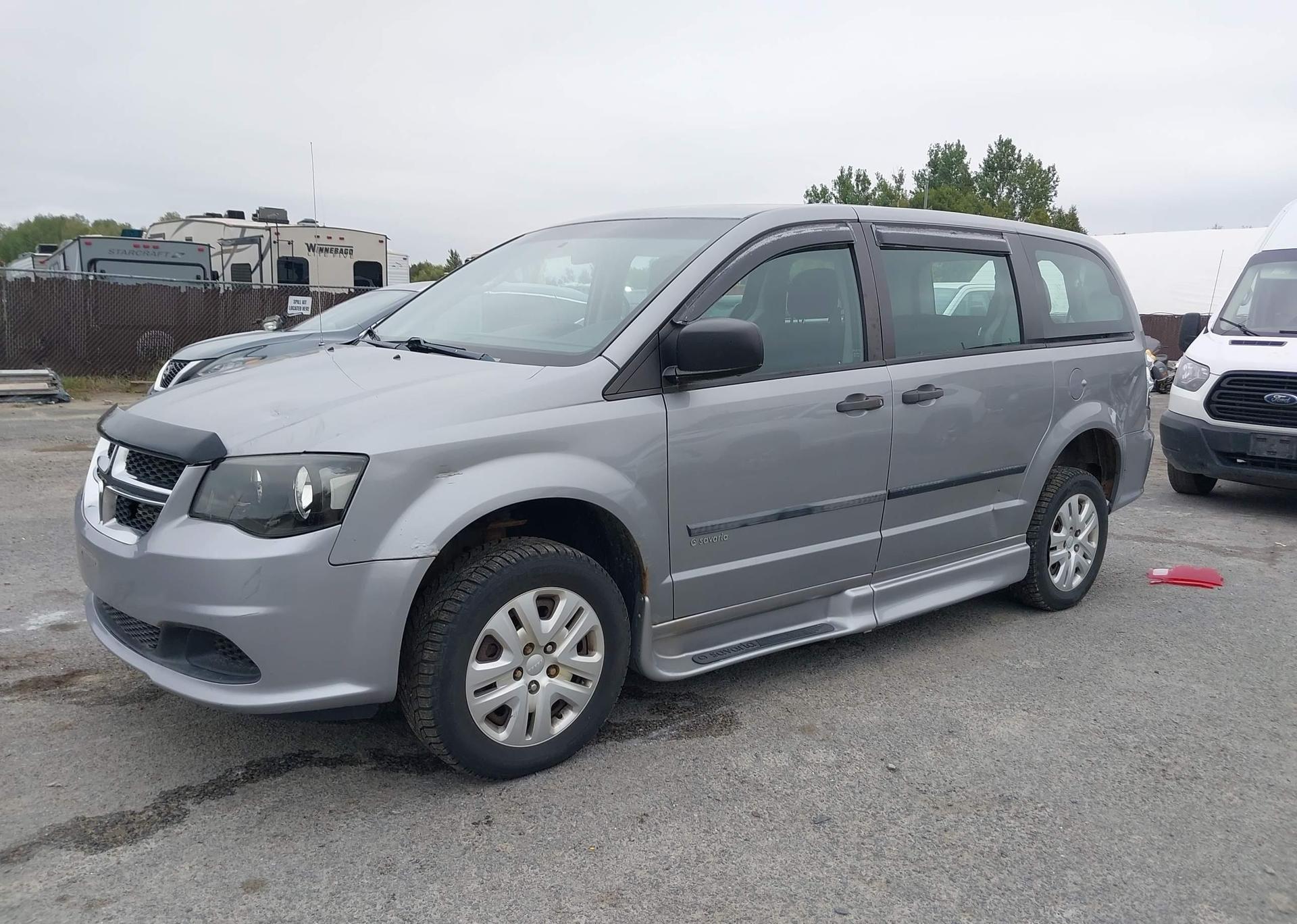2014 DODGE GRAND CARAVAN SE