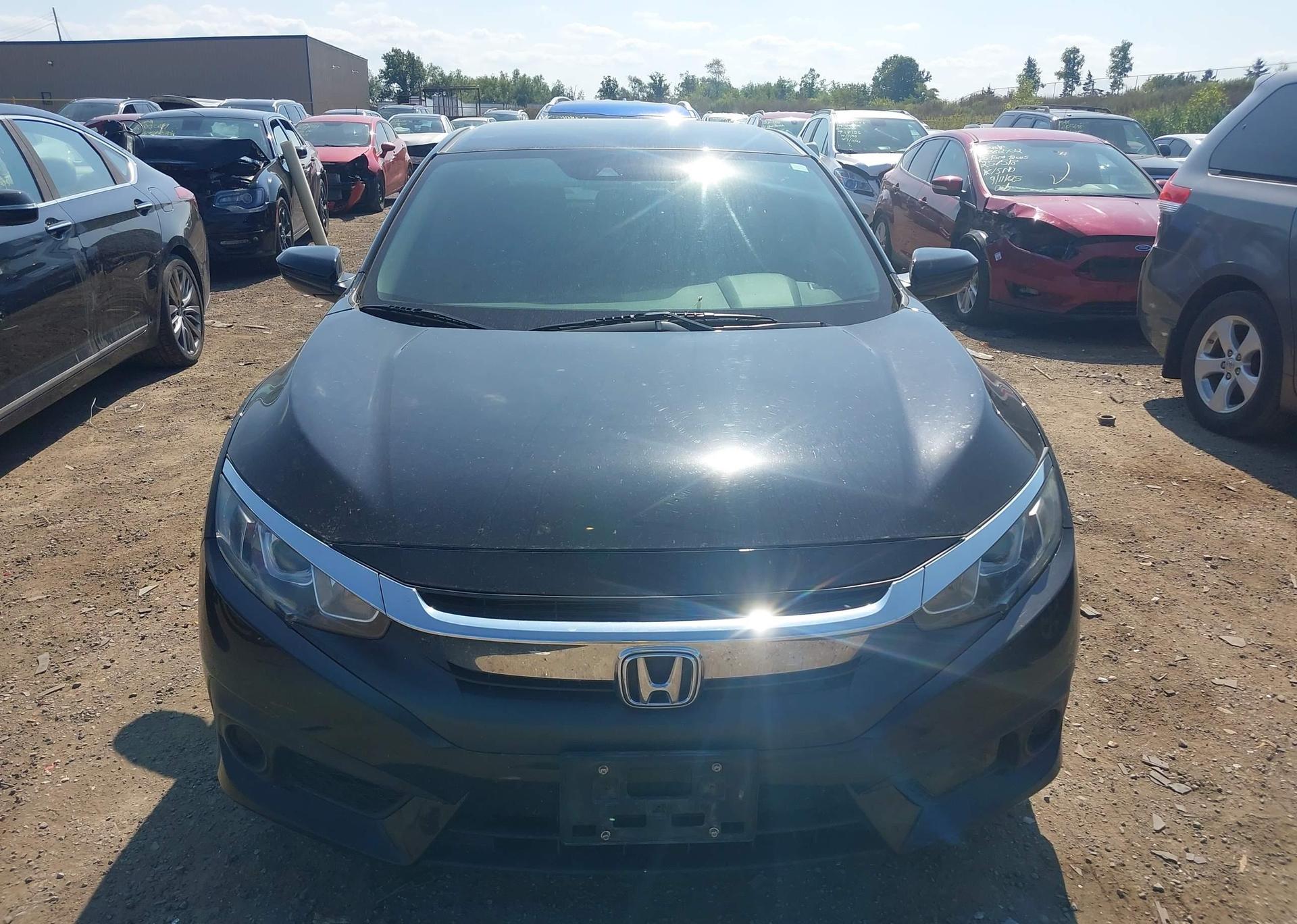 2018 HONDA CIVIC SE