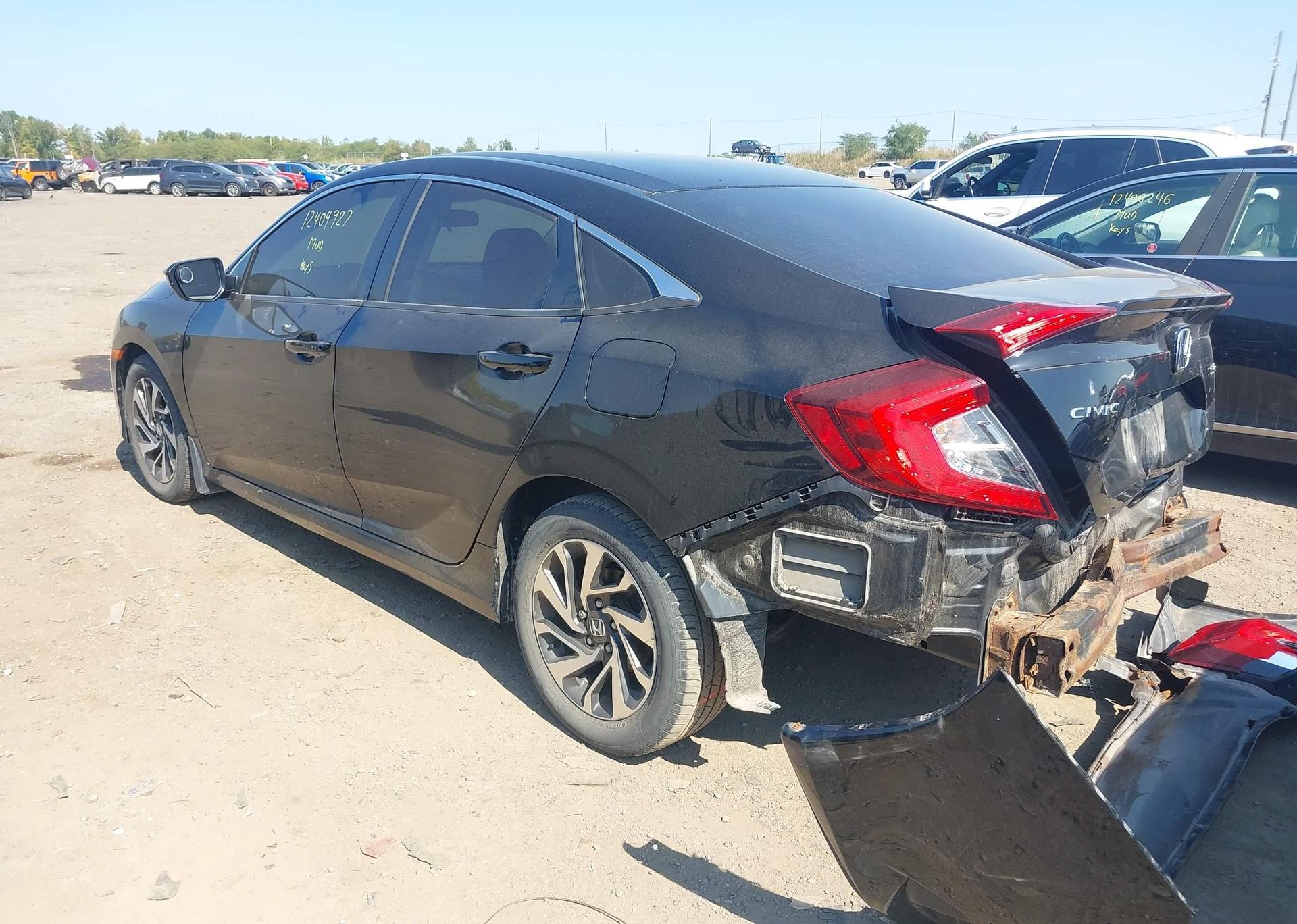 2018 HONDA CIVIC SE