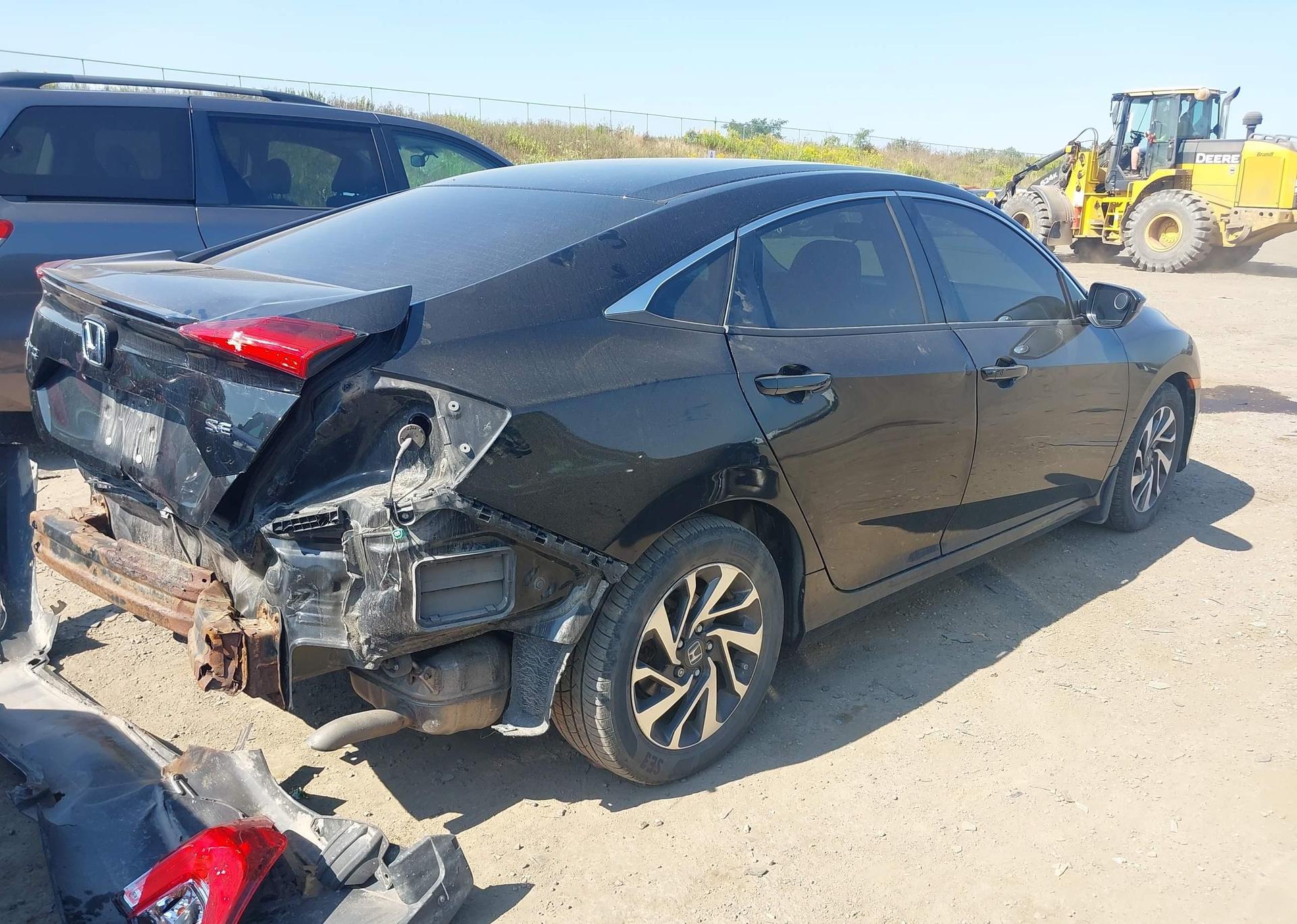 2018 HONDA CIVIC SE