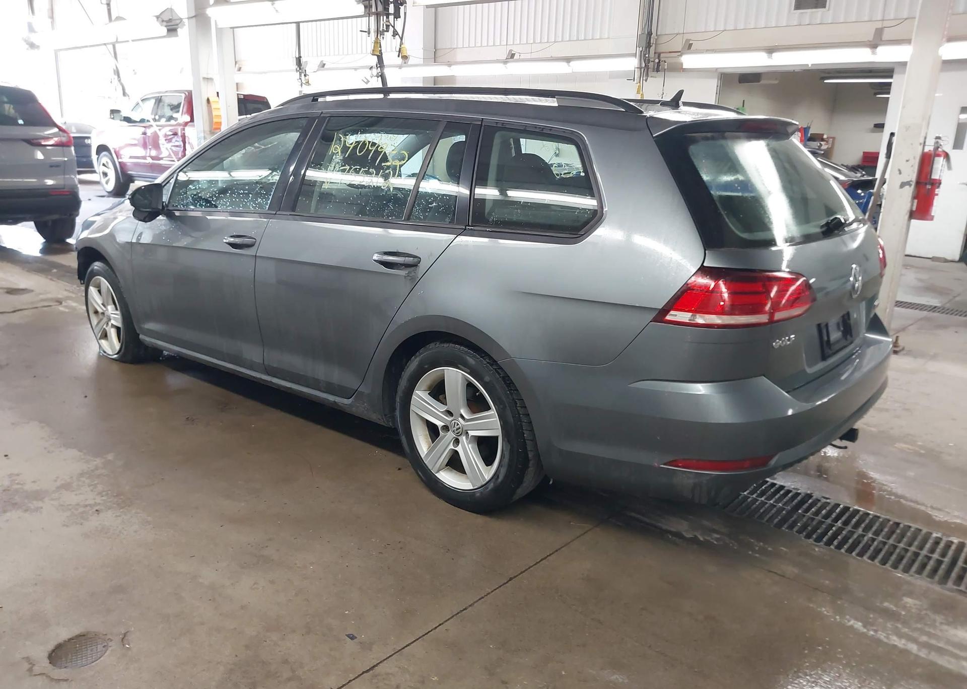 2018 VOLKSWAGEN GOLF SPORTWAGEN 1.8 TSI COMFORTLINE