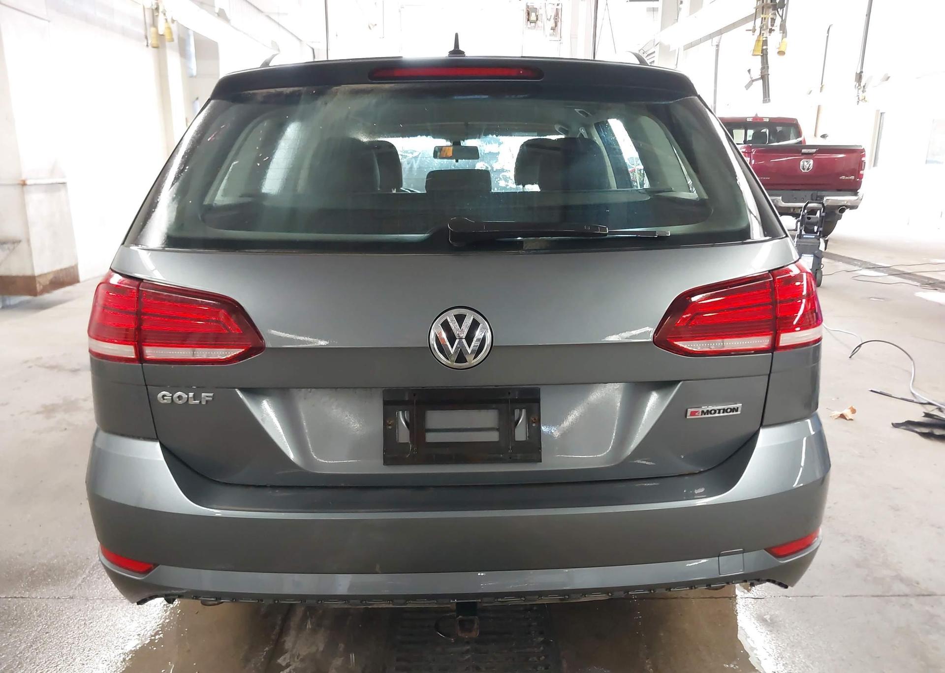 2018 VOLKSWAGEN GOLF SPORTWAGEN 1.8 TSI COMFORTLINE