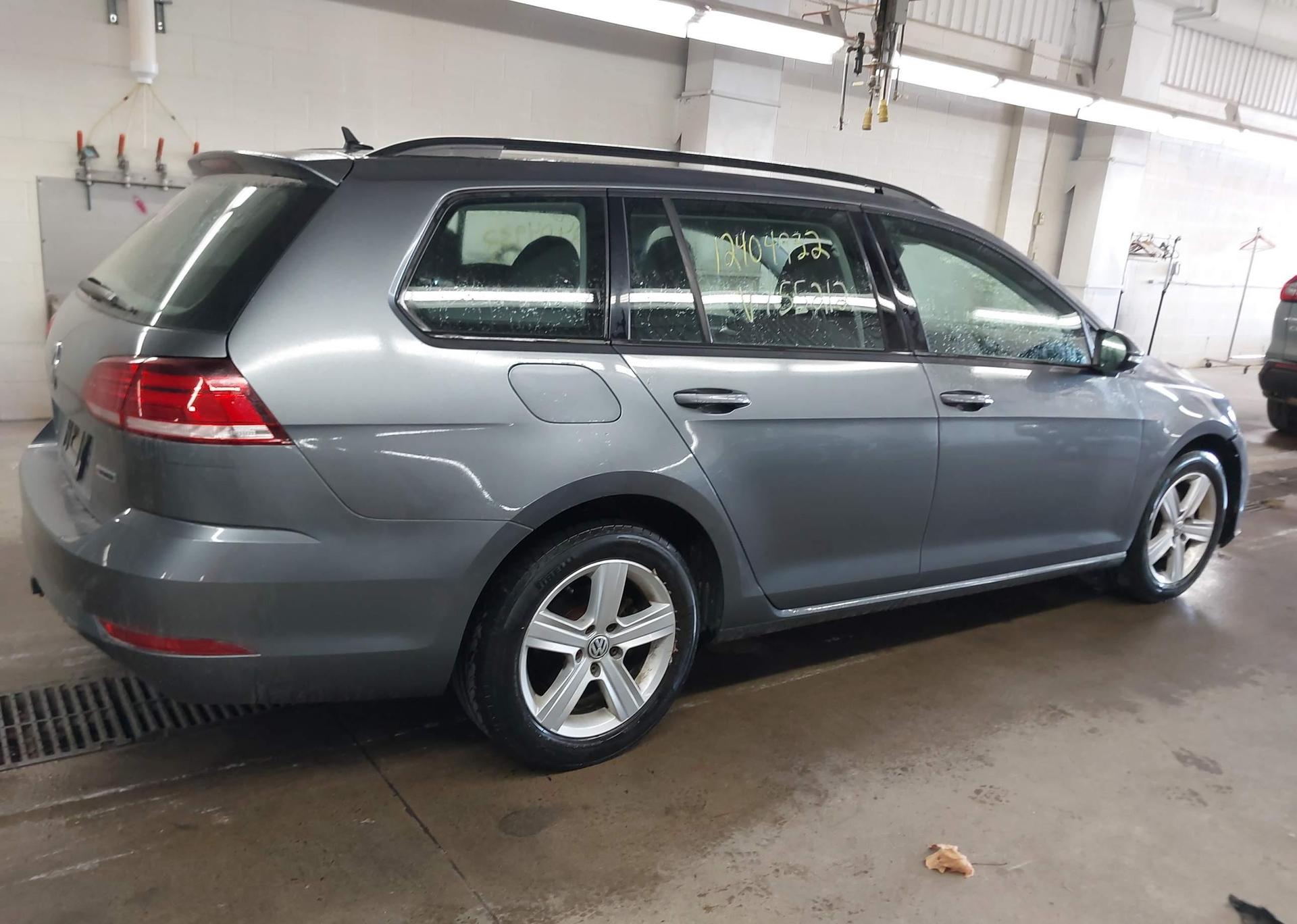 2018 VOLKSWAGEN GOLF SPORTWAGEN 1.8 TSI COMFORTLINE