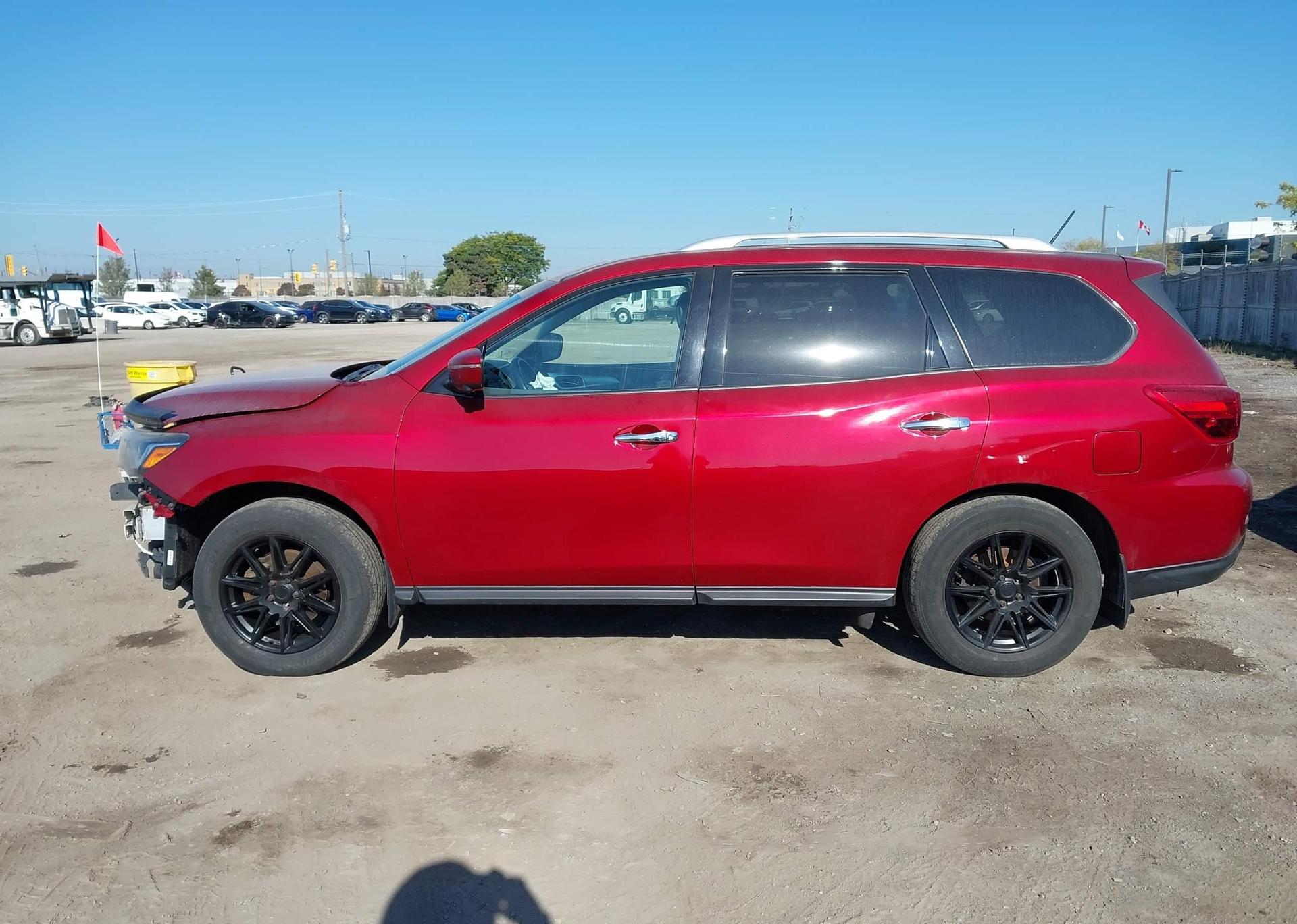 2018 NISSAN PATHFINDER S