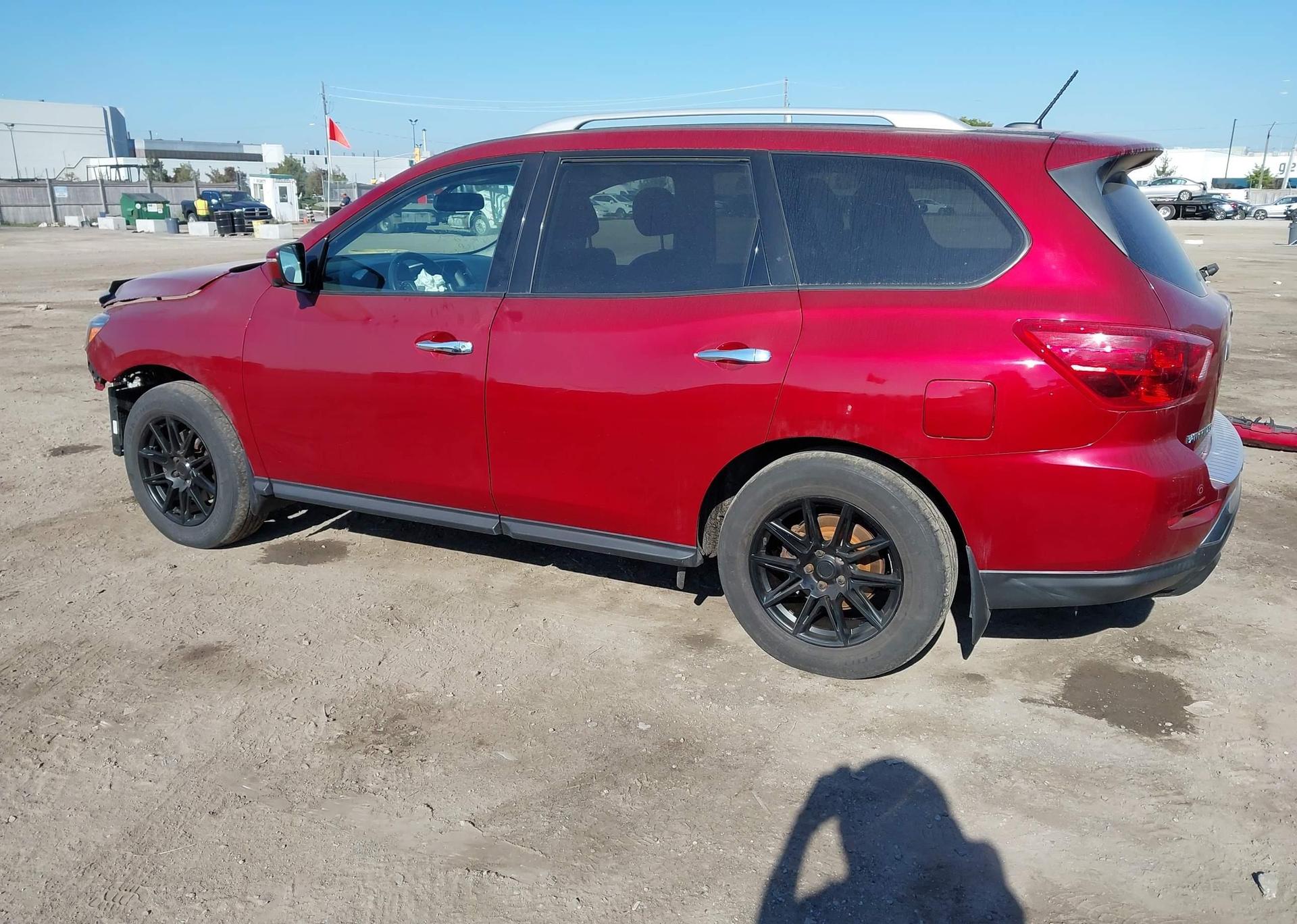2018 NISSAN PATHFINDER S