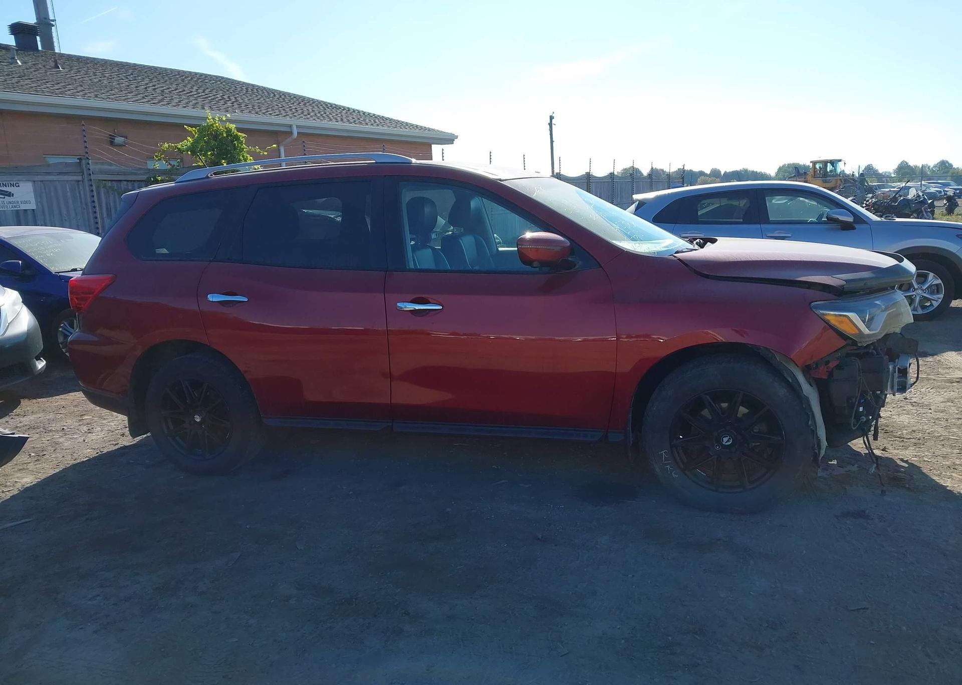 2018 NISSAN PATHFINDER S