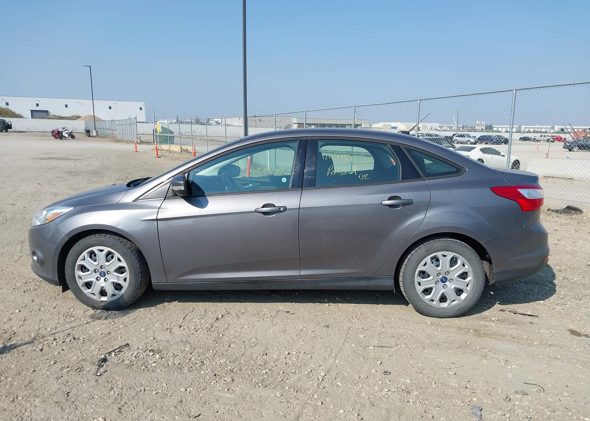 2013 FORD FOCUS SE