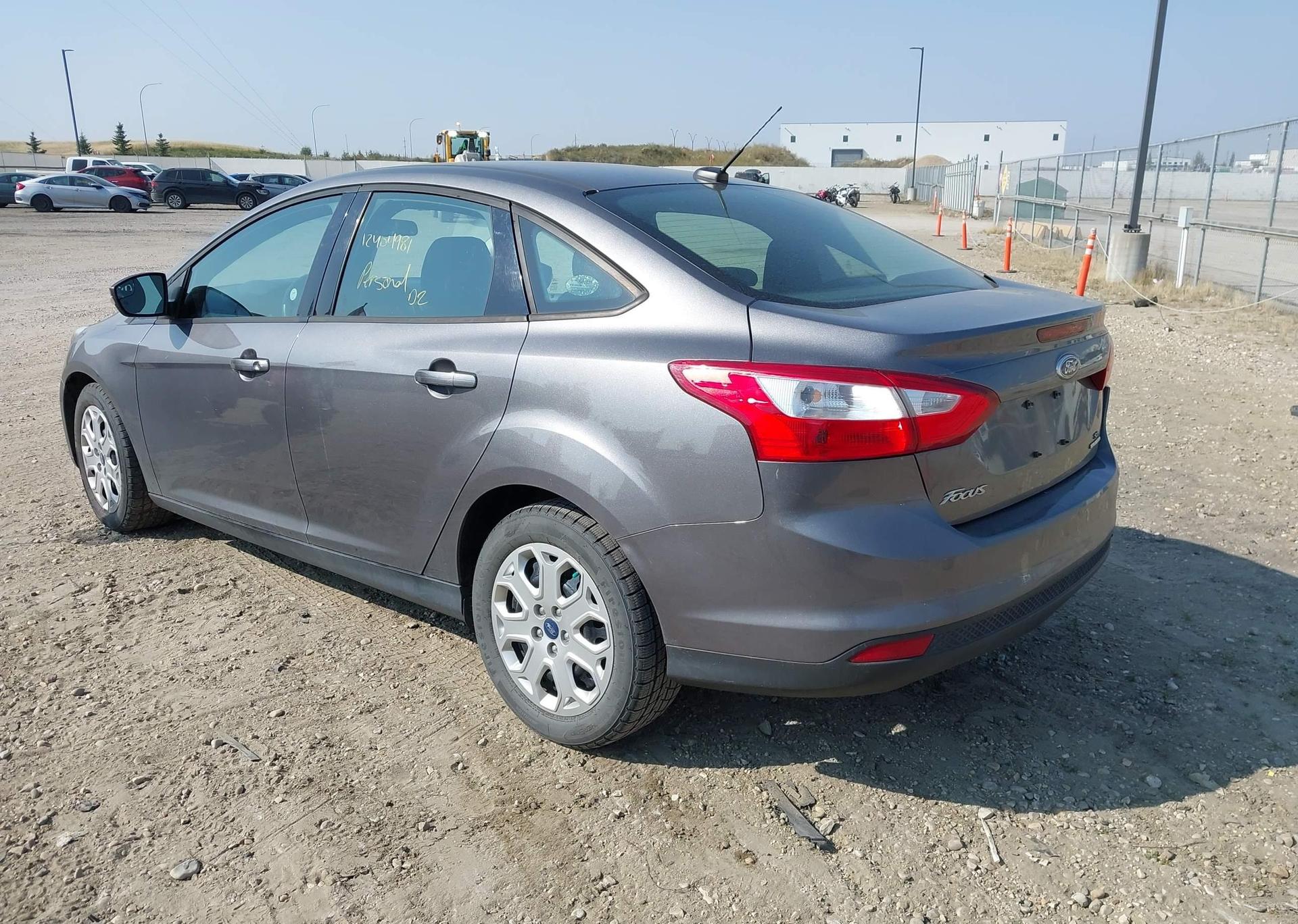 2013 FORD FOCUS SE