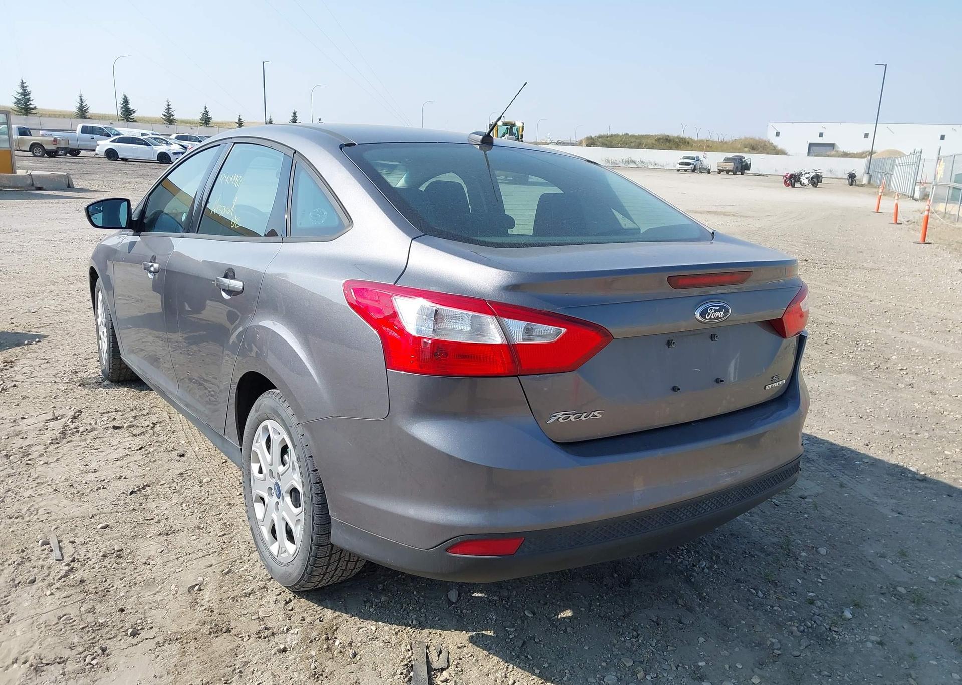 2013 FORD FOCUS SE