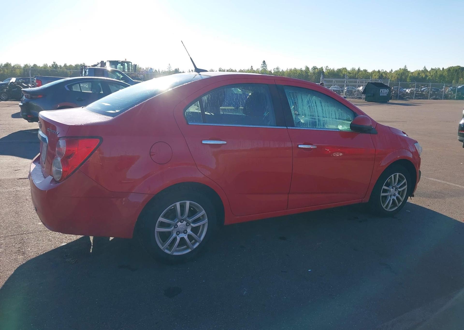 2014 CHEVROLET SONIC LT AUTO