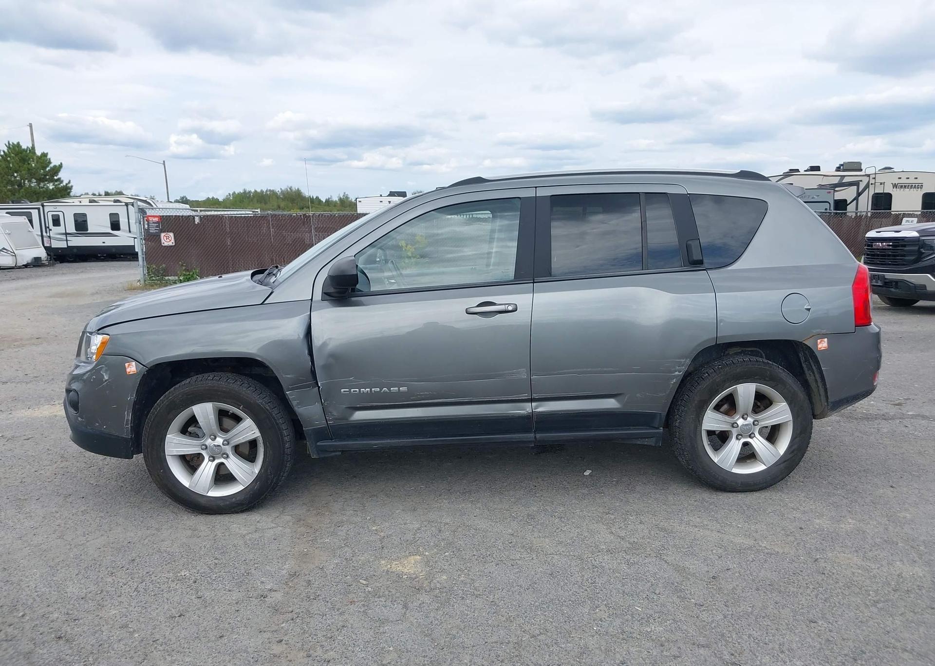 2011 JEEP COMPASS SPORT