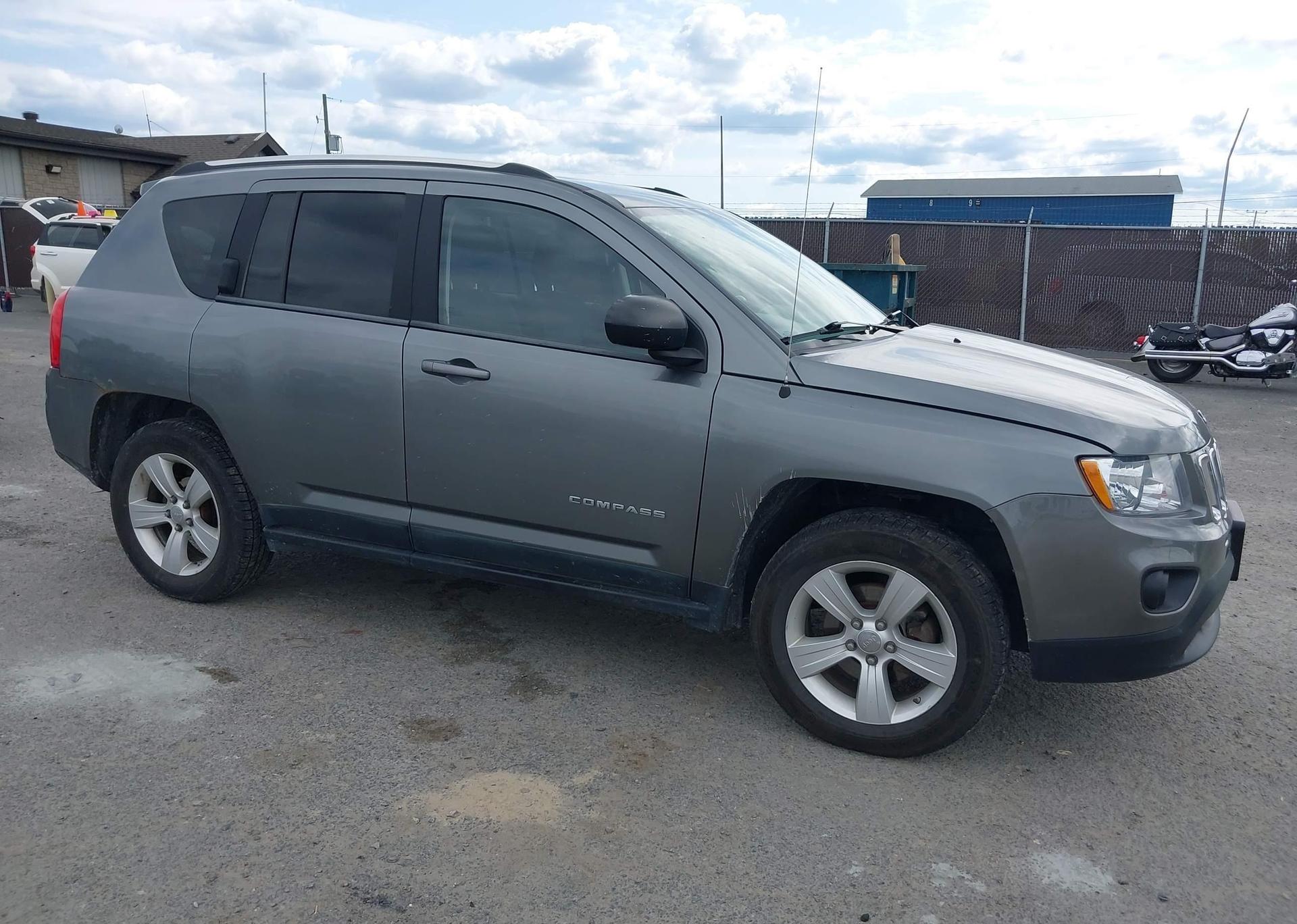 2011 JEEP COMPASS SPORT