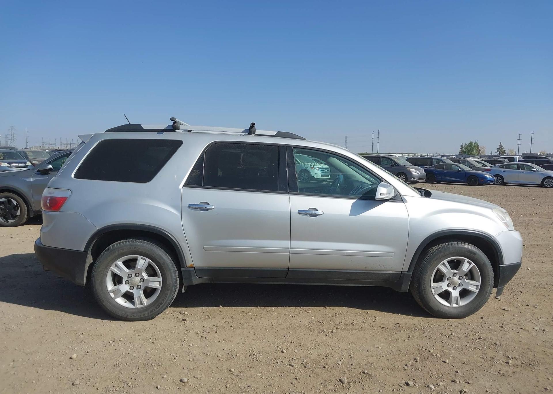 2012 GMC ACADIA SLE