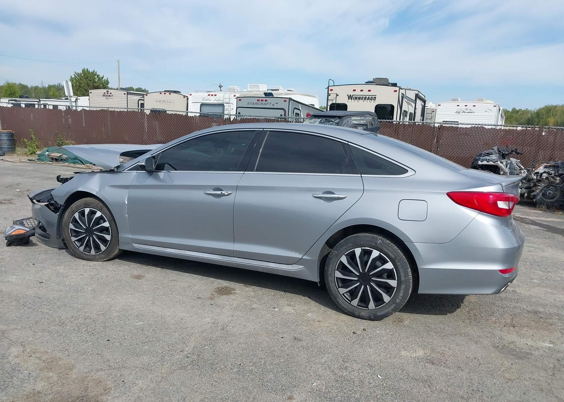 2015 HYUNDAI SONATA