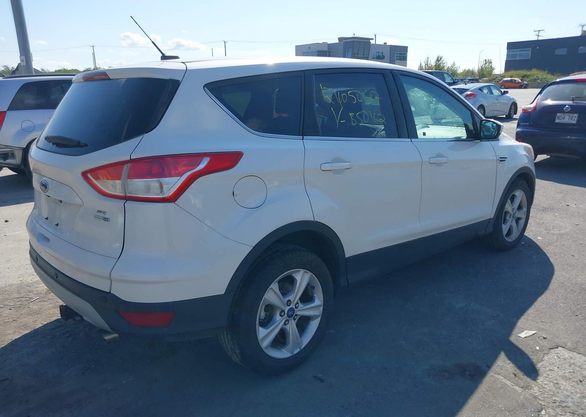 2014 FORD ESCAPE SE
