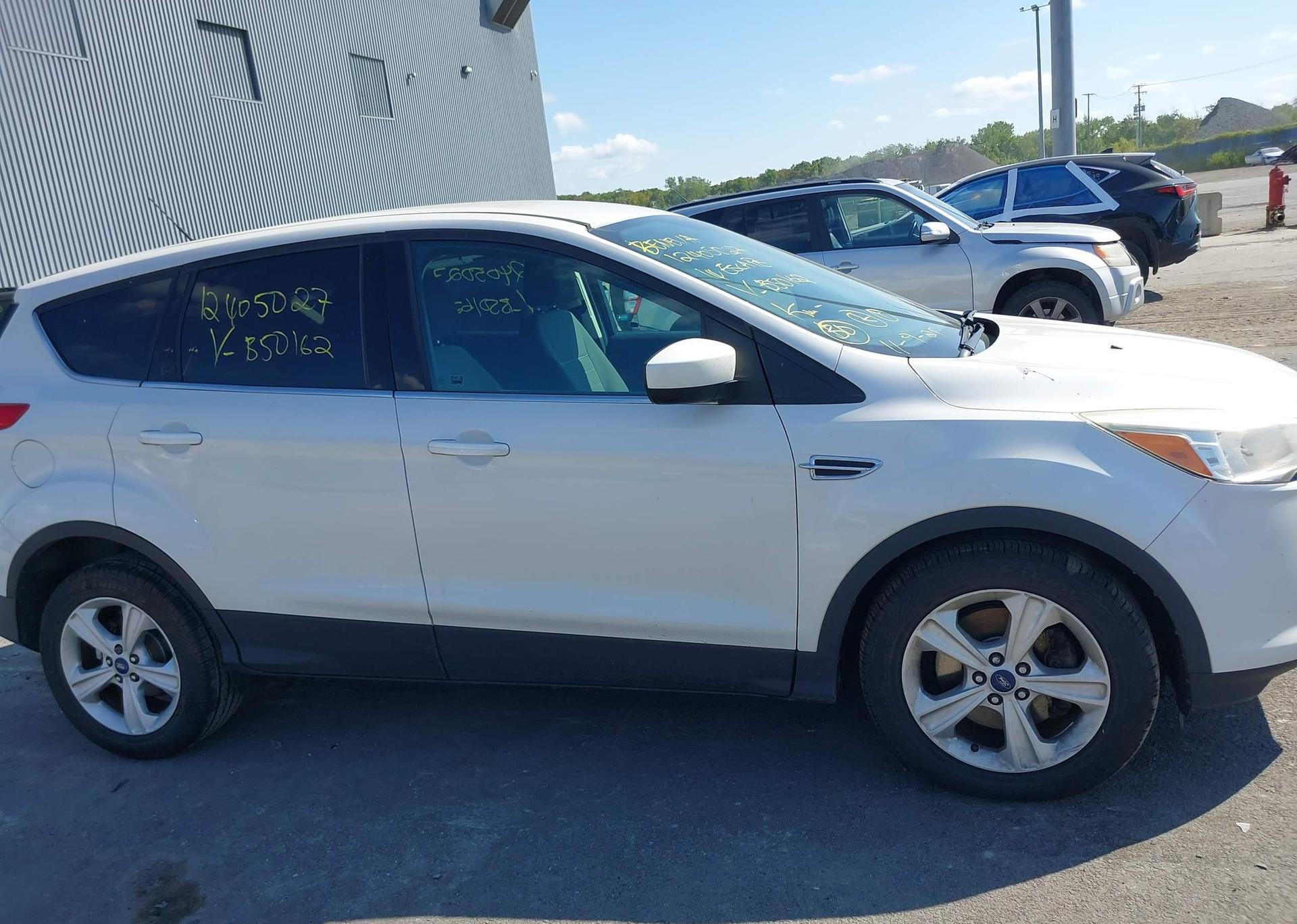 2014 FORD ESCAPE SE