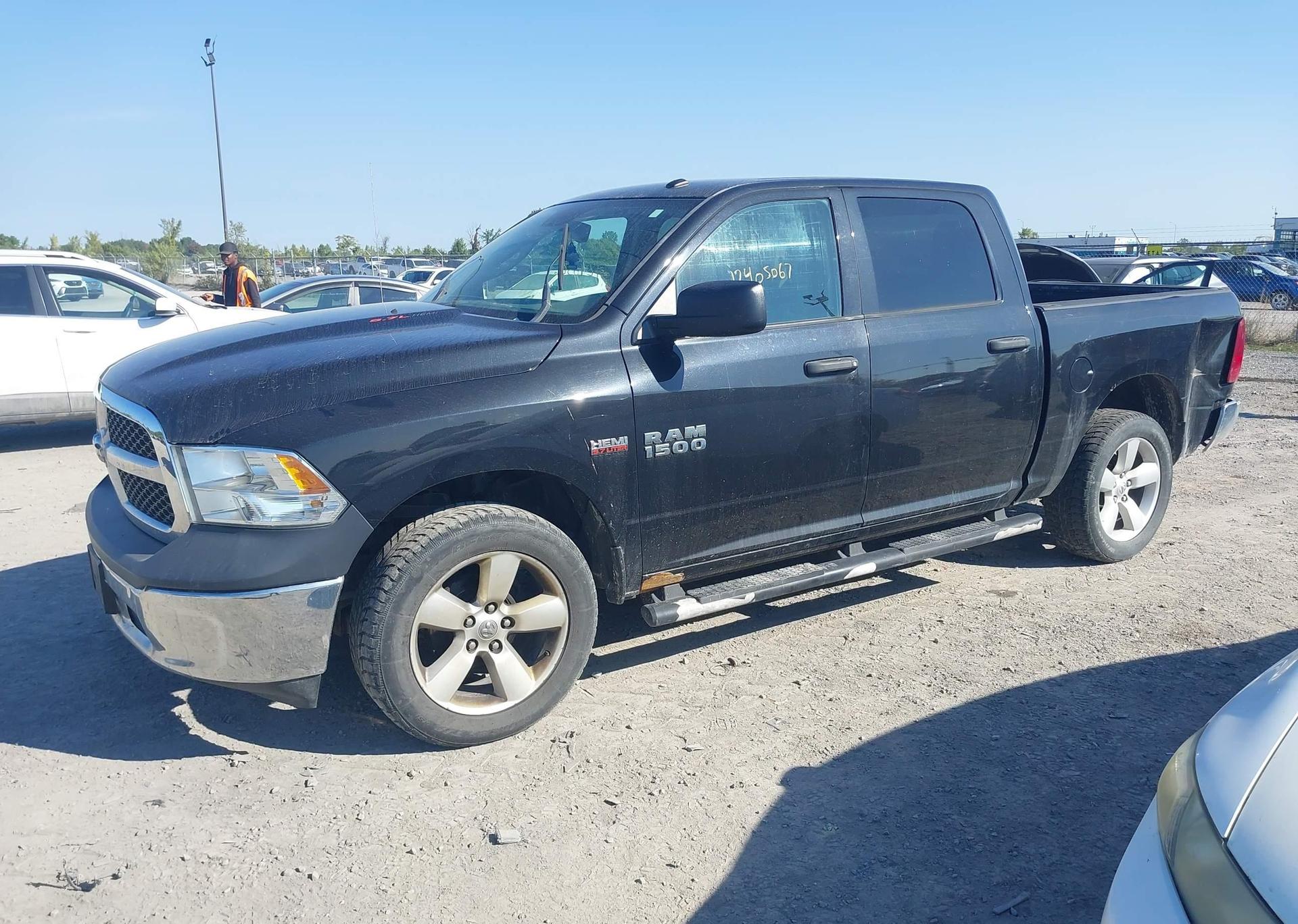 2016 RAM 1500 ST
