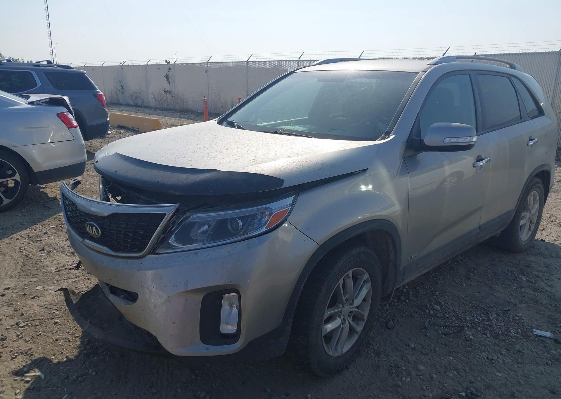 2015 KIA SORENTO LX