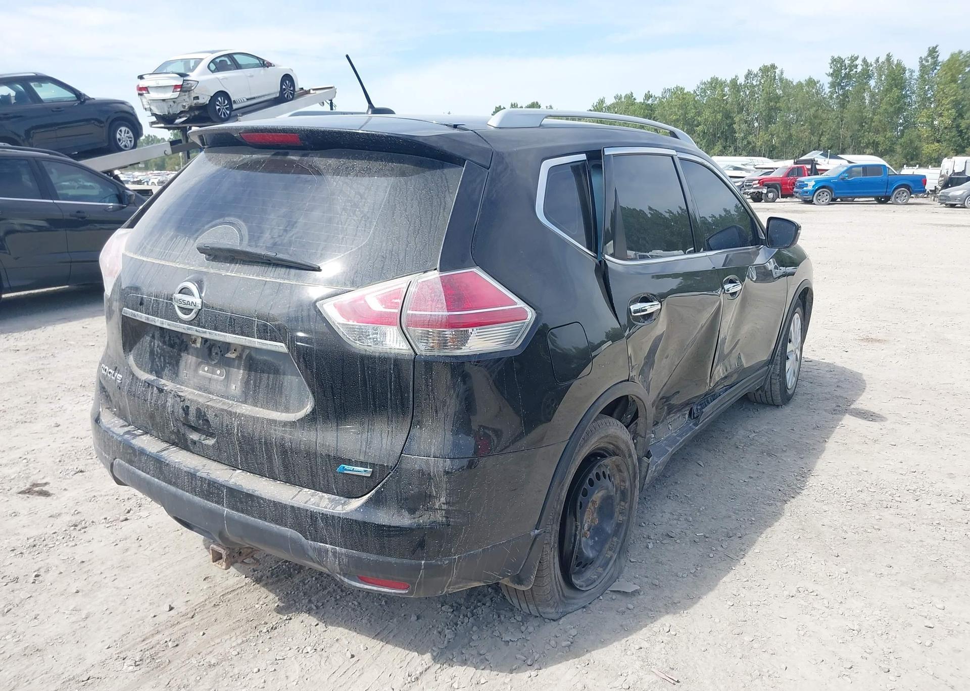 2015 NISSAN ROGUE S