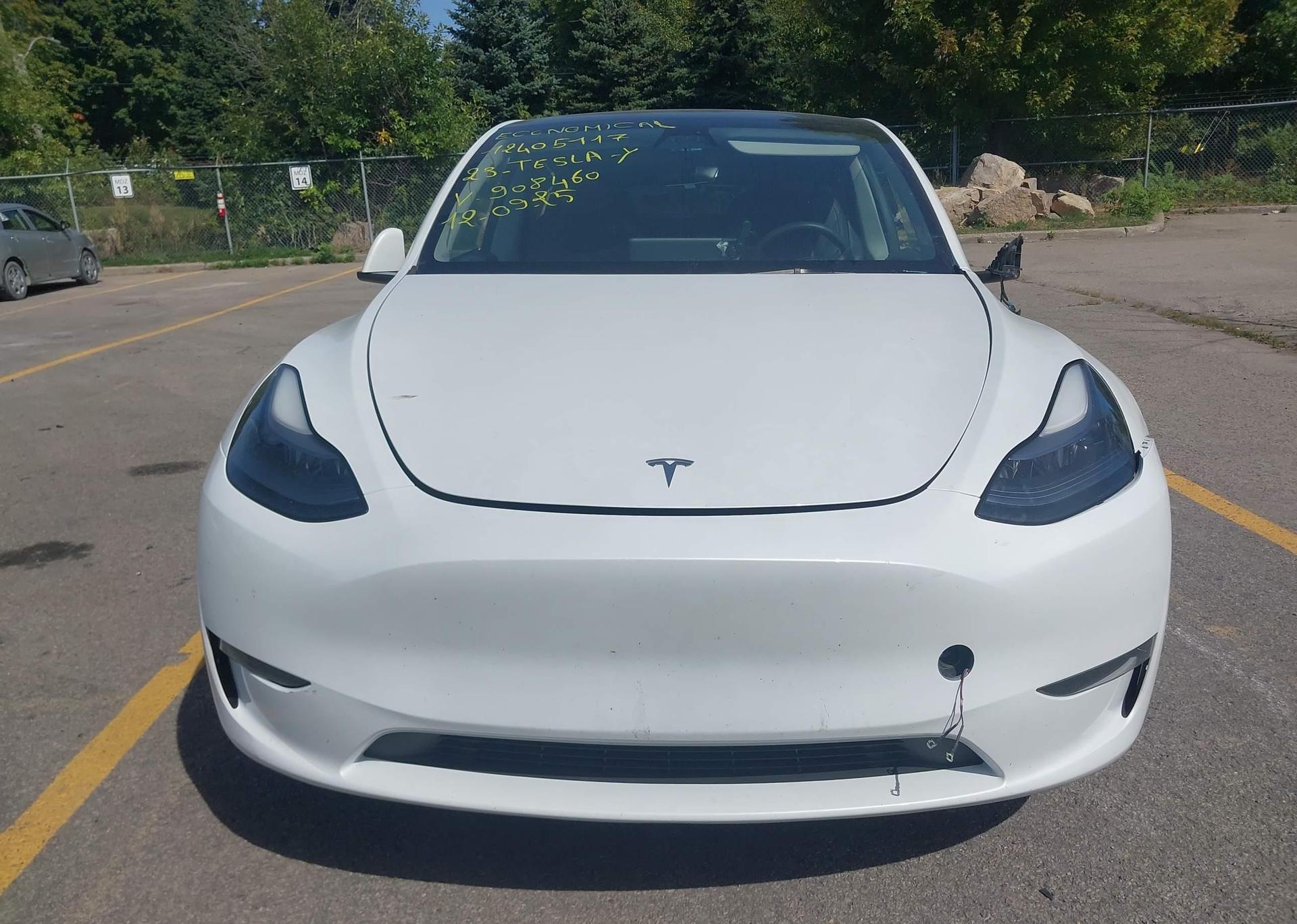 2023 TESLA MODEL Y