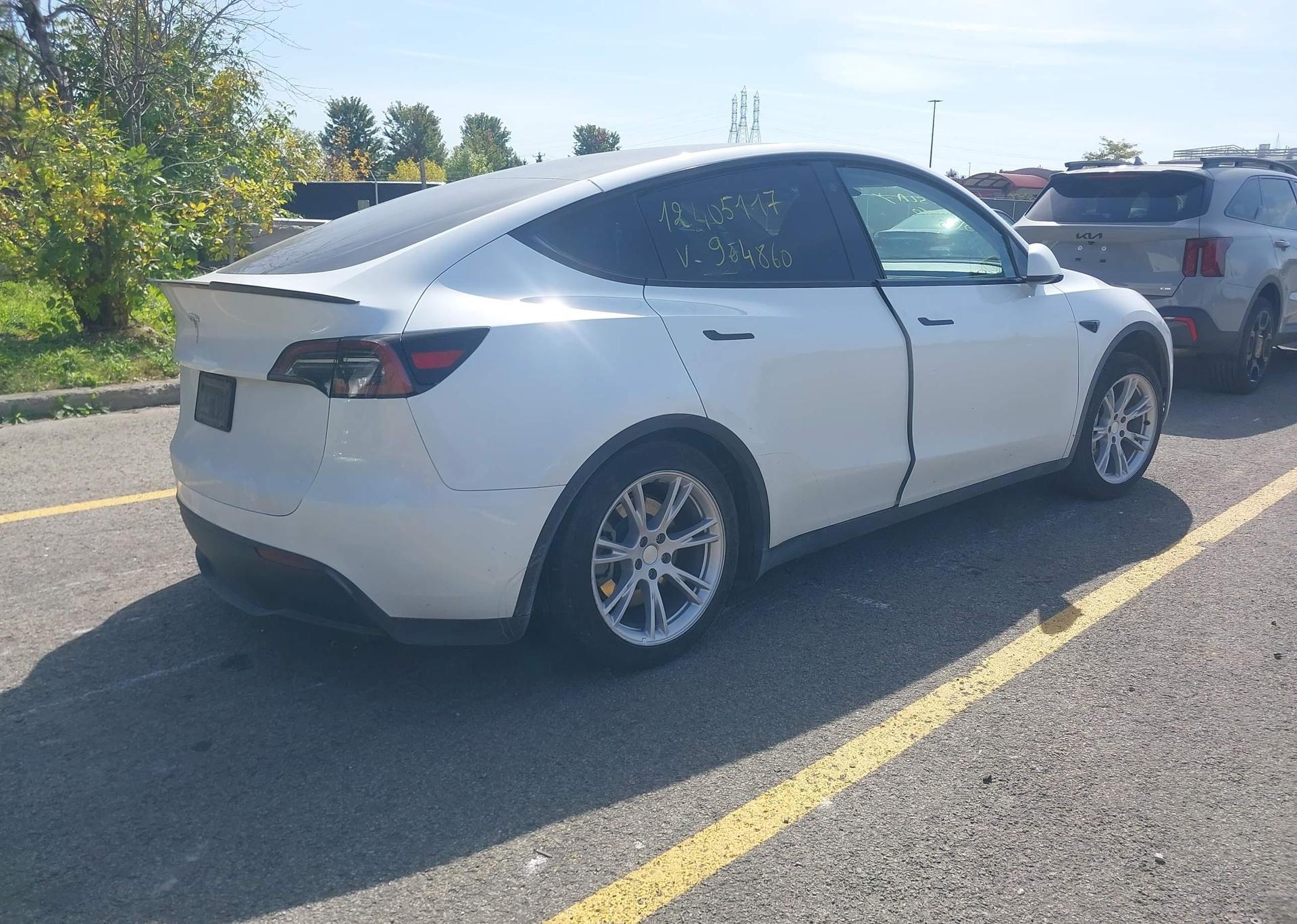 2023 TESLA MODEL Y