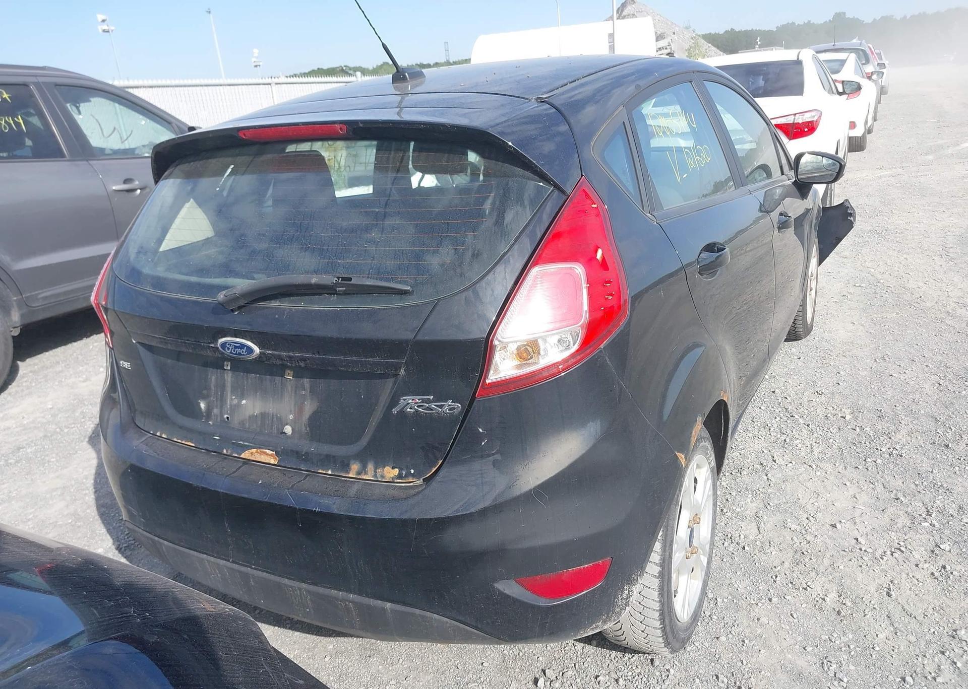 2016 FORD FIESTA SE