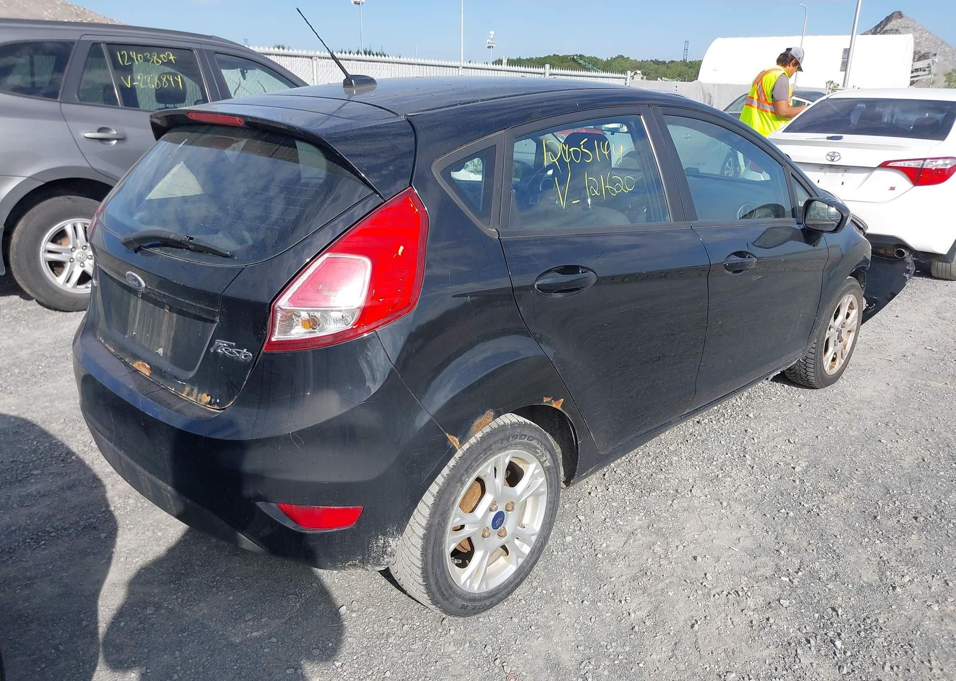 2016 FORD FIESTA SE