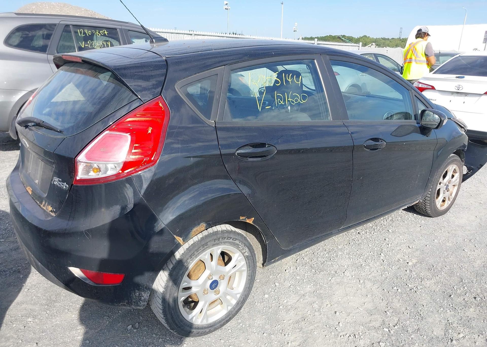 2016 FORD FIESTA SE
