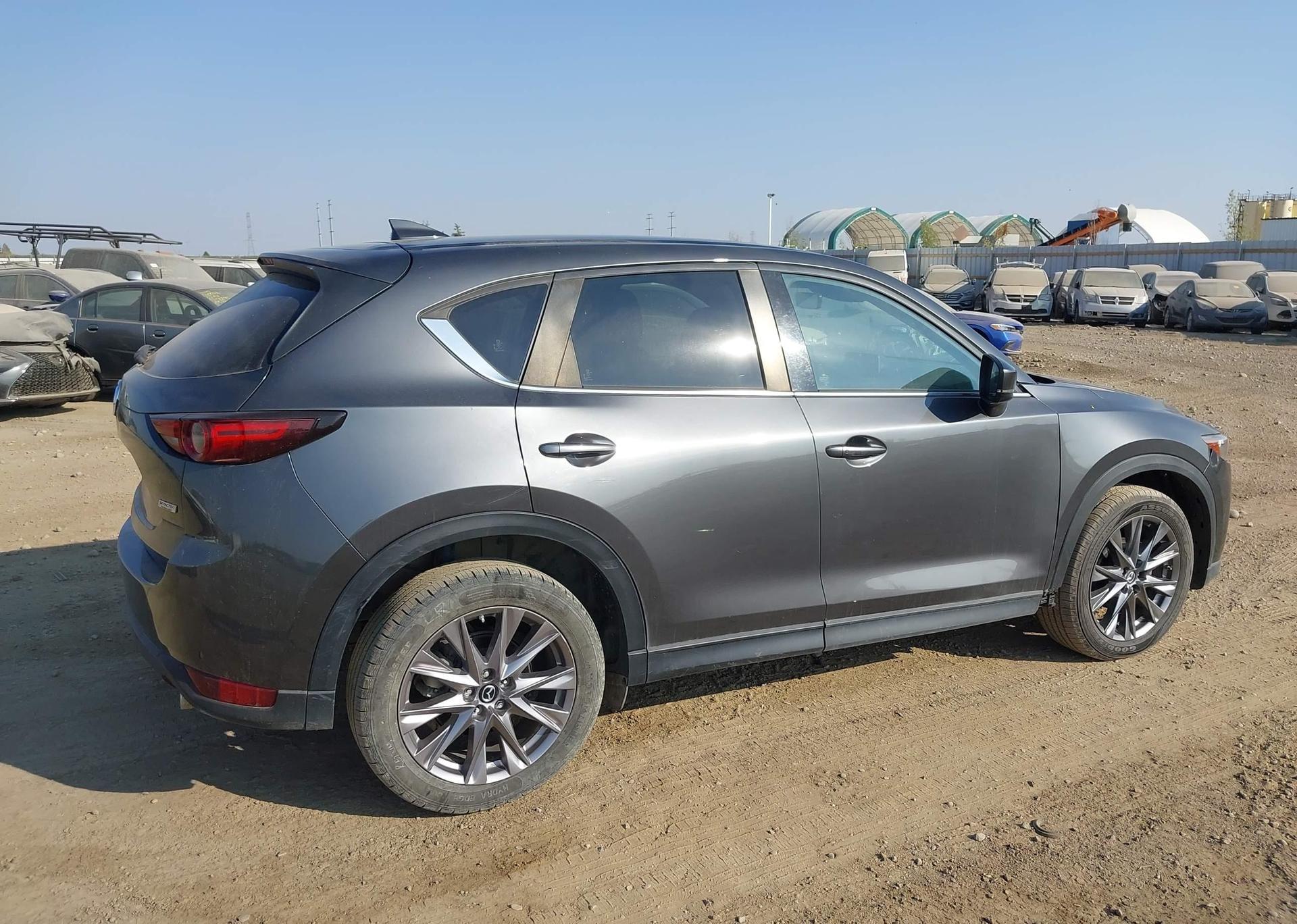 2019 MAZDA CX-5 SIGNATURE