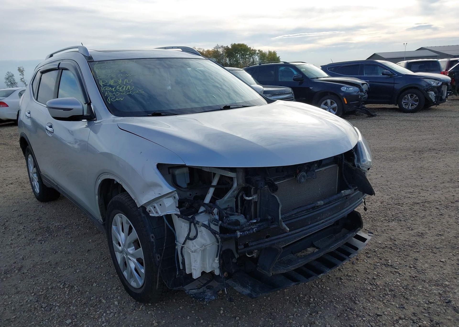 2016 NISSAN ROGUE S