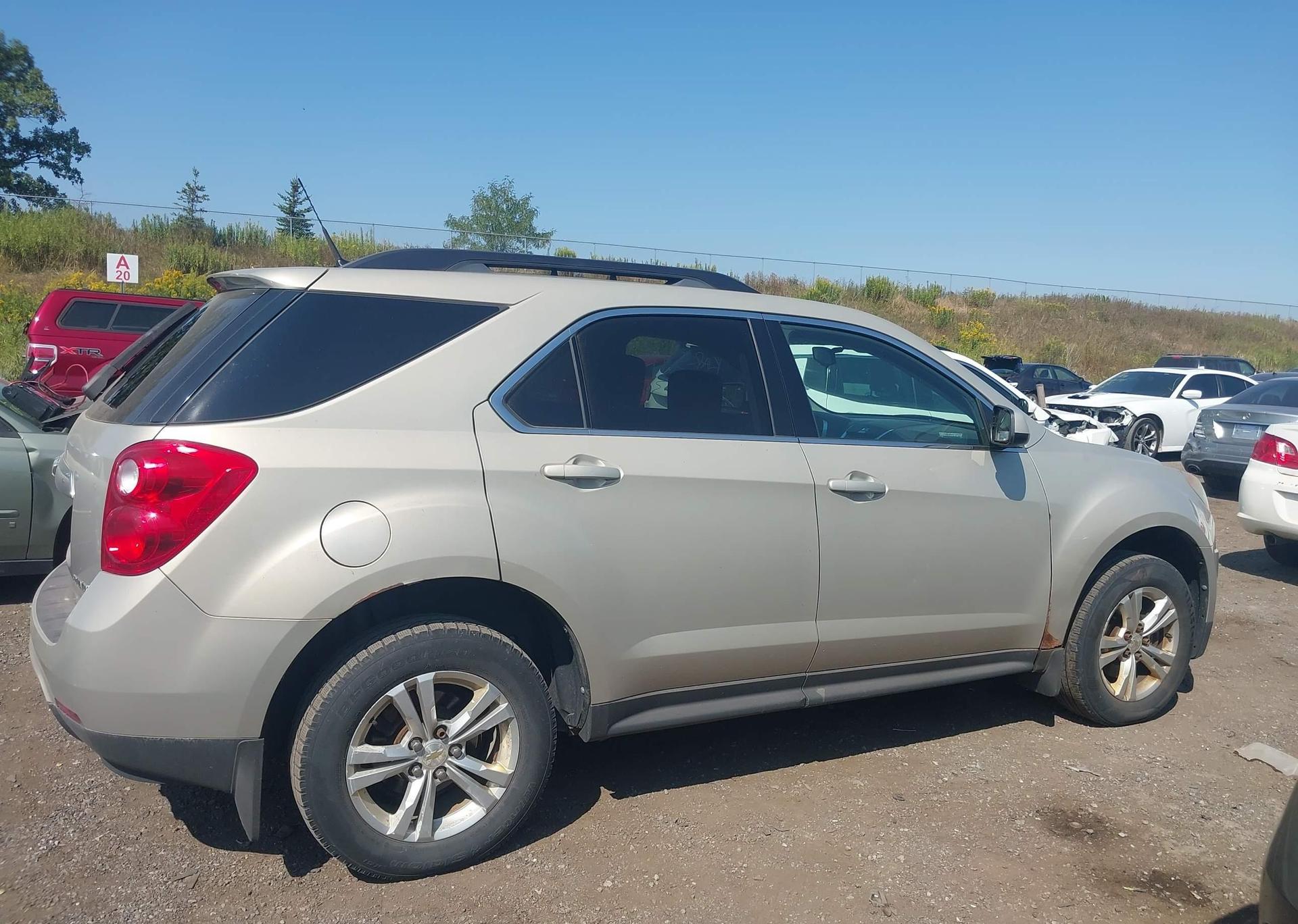 2011 CHEVROLET EQUINOX LT