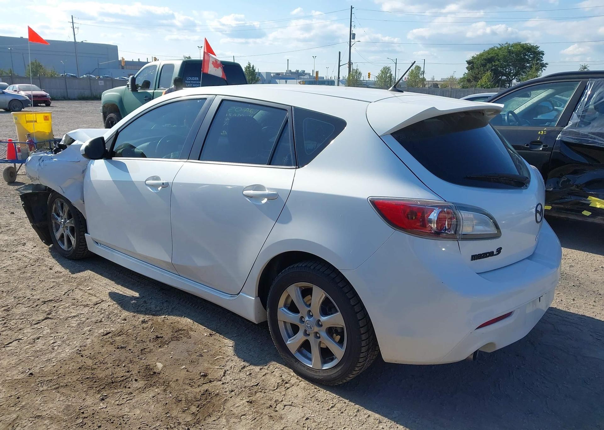 2011 MAZDA MAZDA3 GS