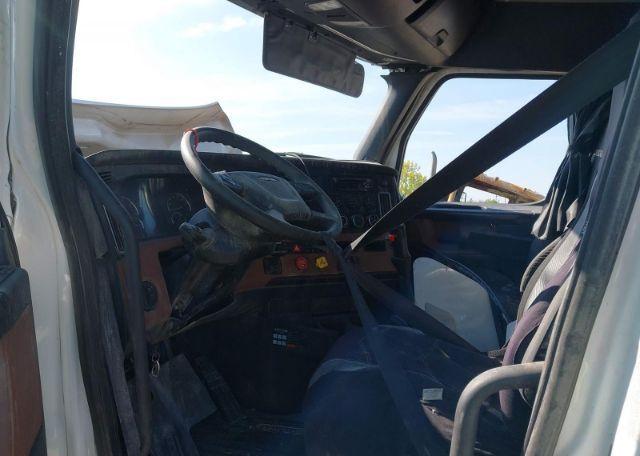 2020 FREIGHTLINER CASCADIA