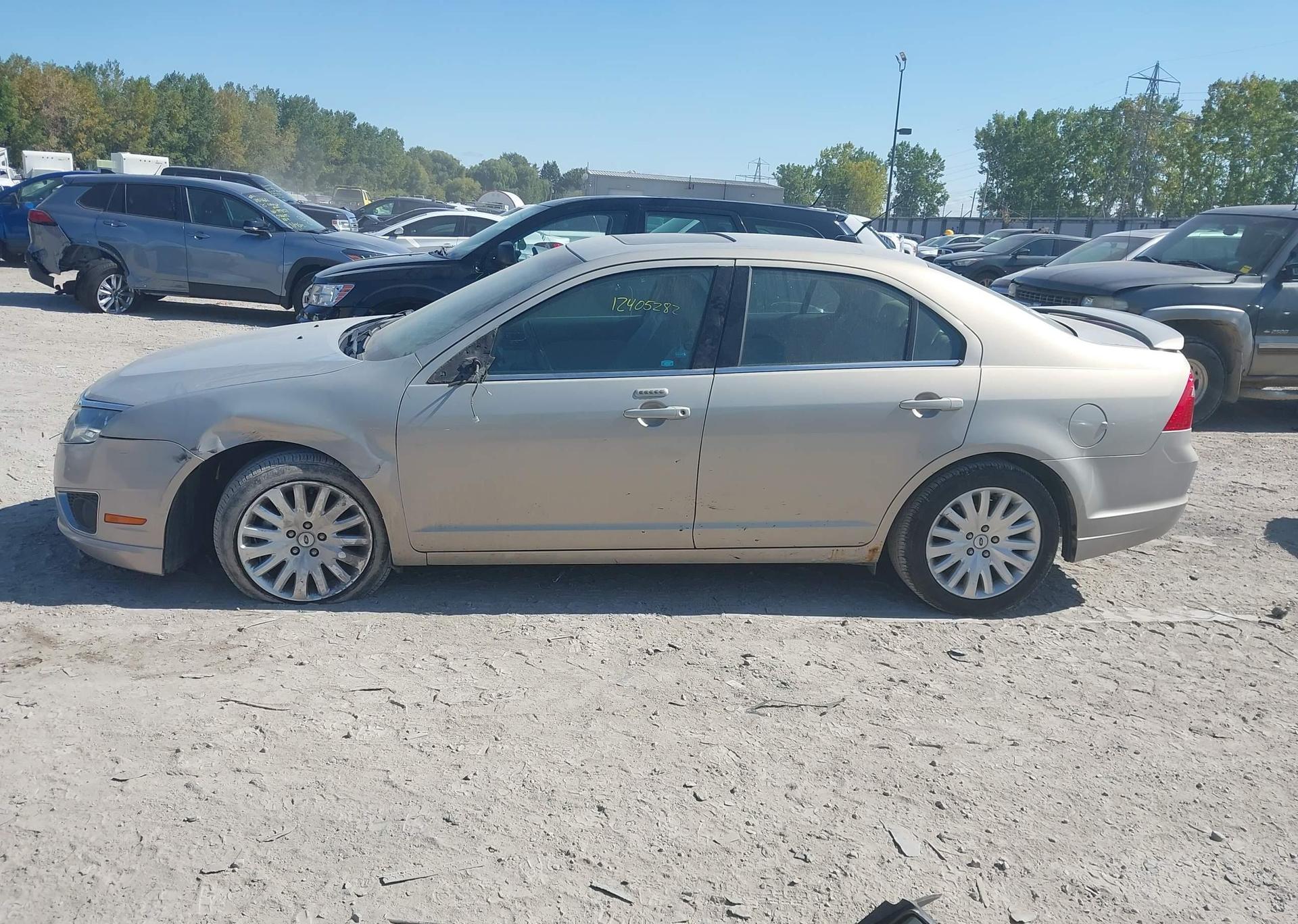 2010 FORD FUSION