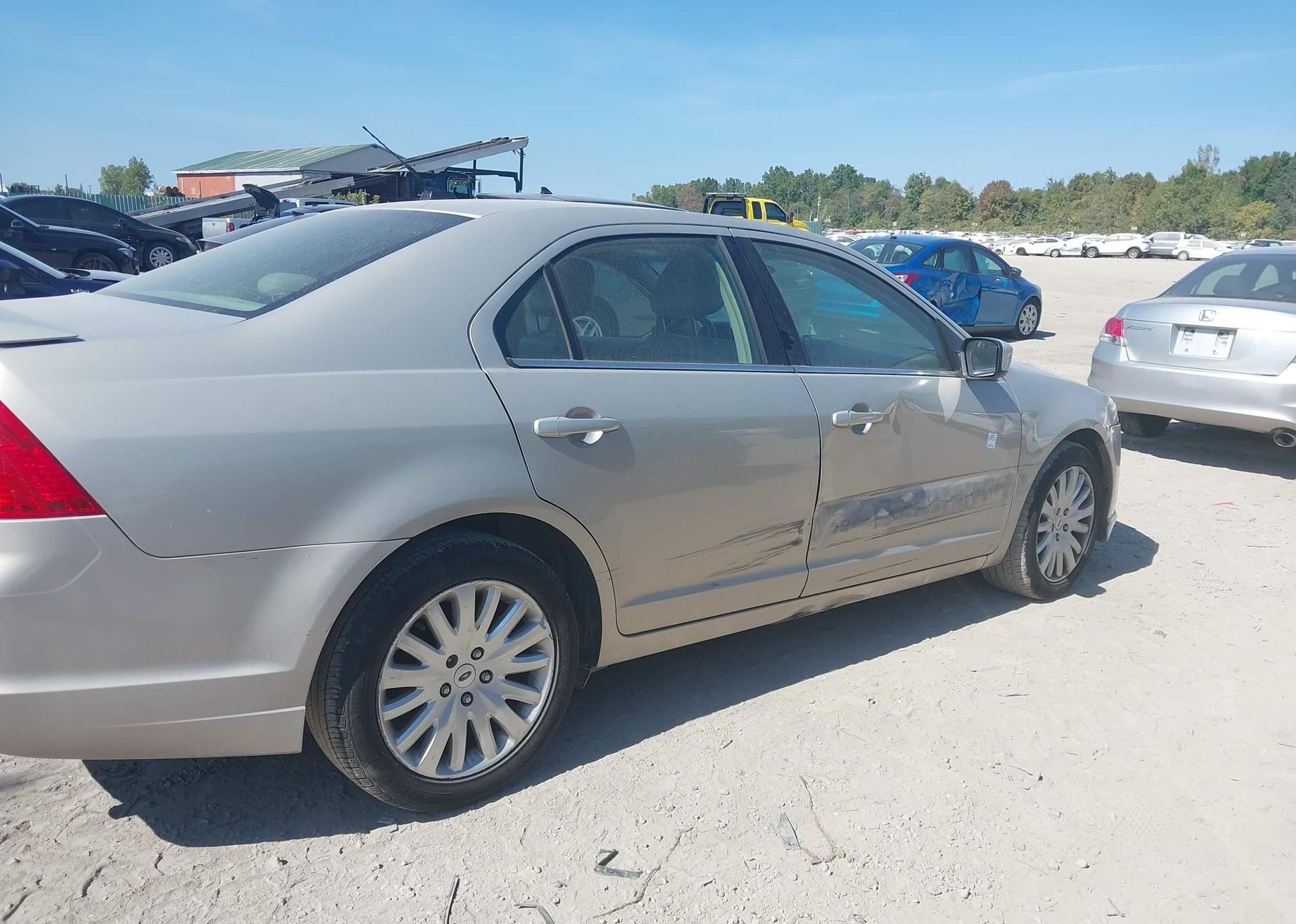 2010 FORD FUSION