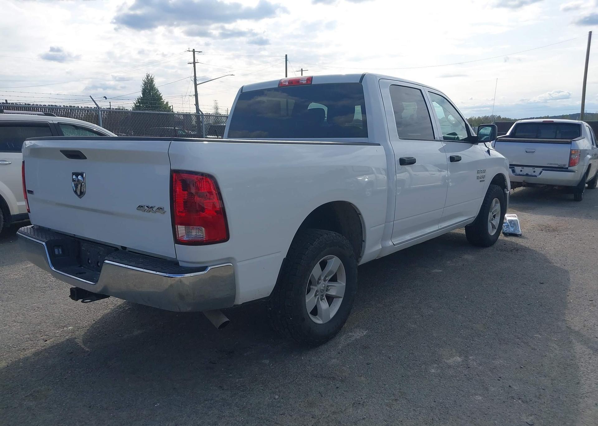 2023 RAM 1500 CLASSIC SLT