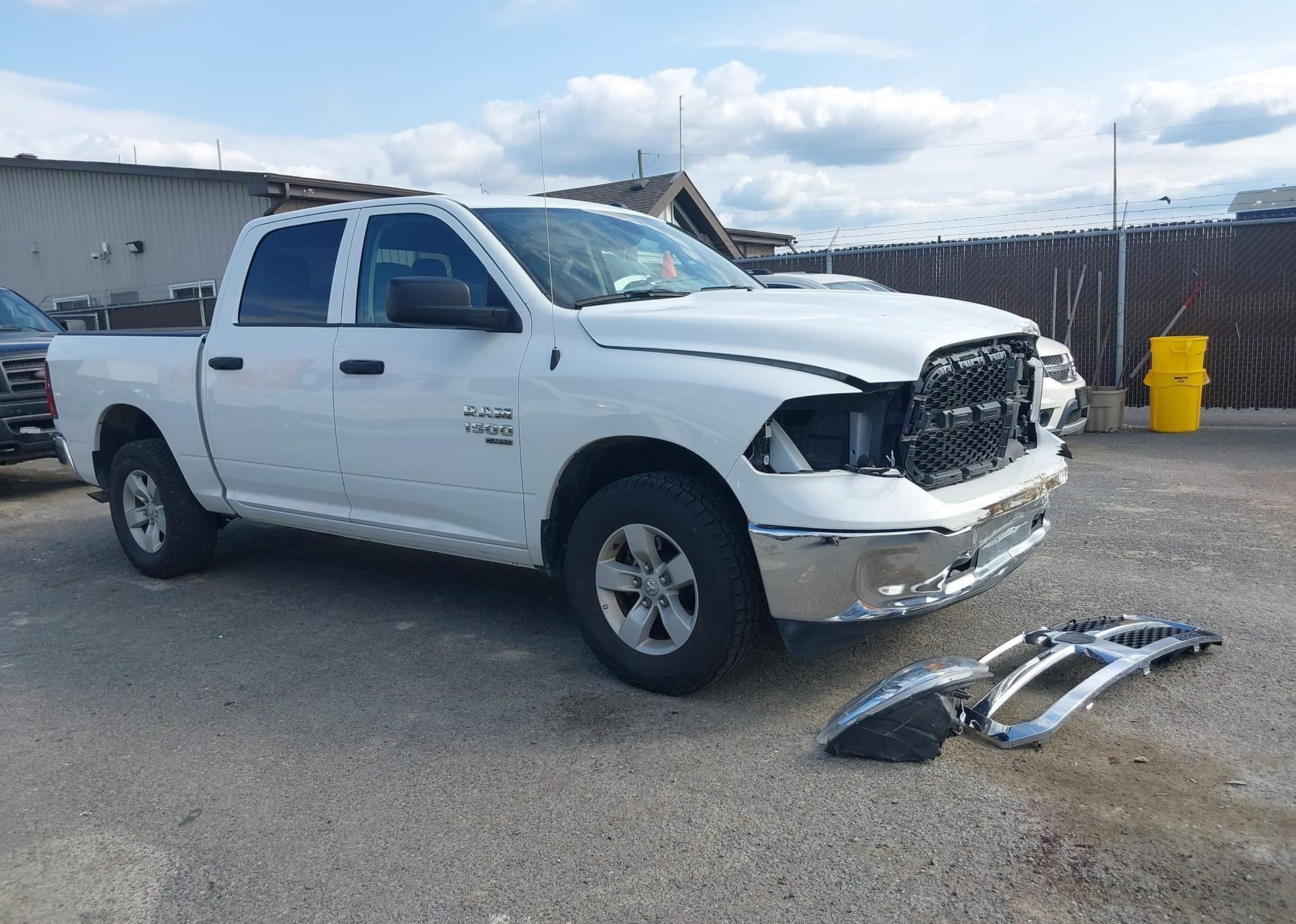 2023 RAM 1500 CLASSIC SLT