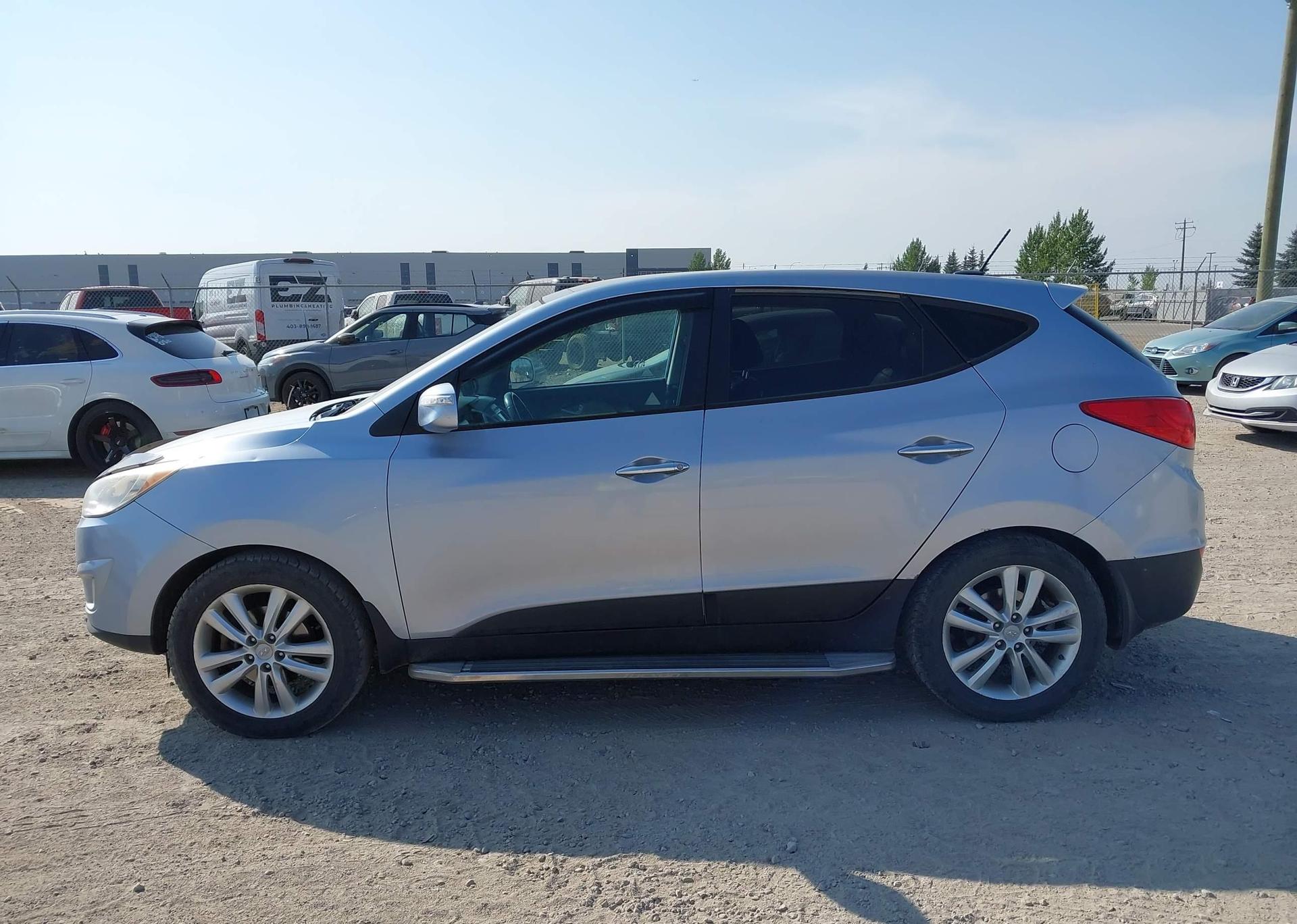 2011 HYUNDAI TUCSON GLS