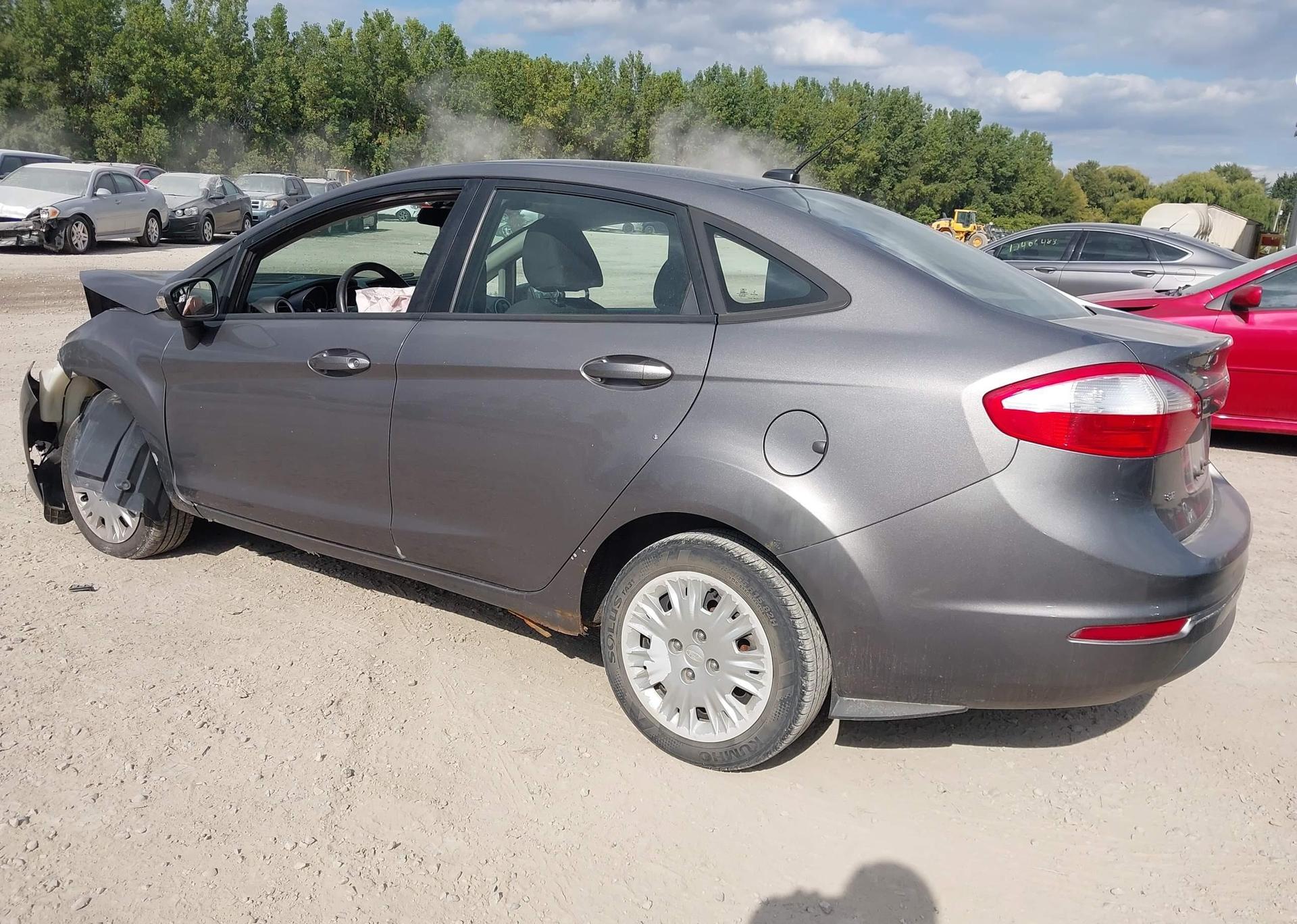 2014 FORD FIESTA SE