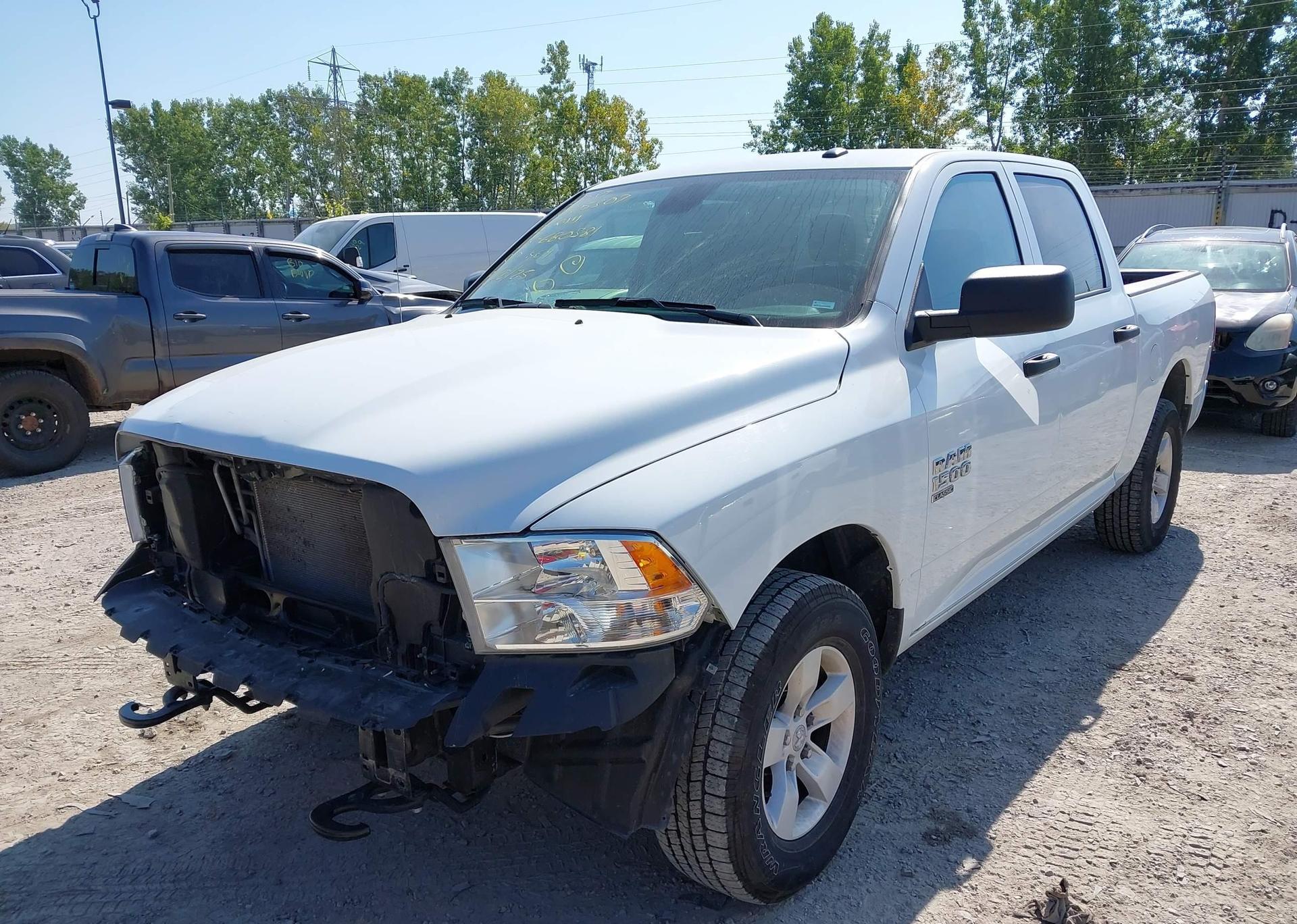 2023 RAM 1500 CLASSIC SLT