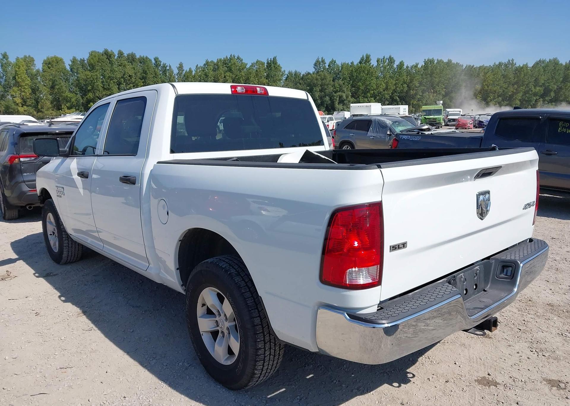 2023 RAM 1500 CLASSIC SLT