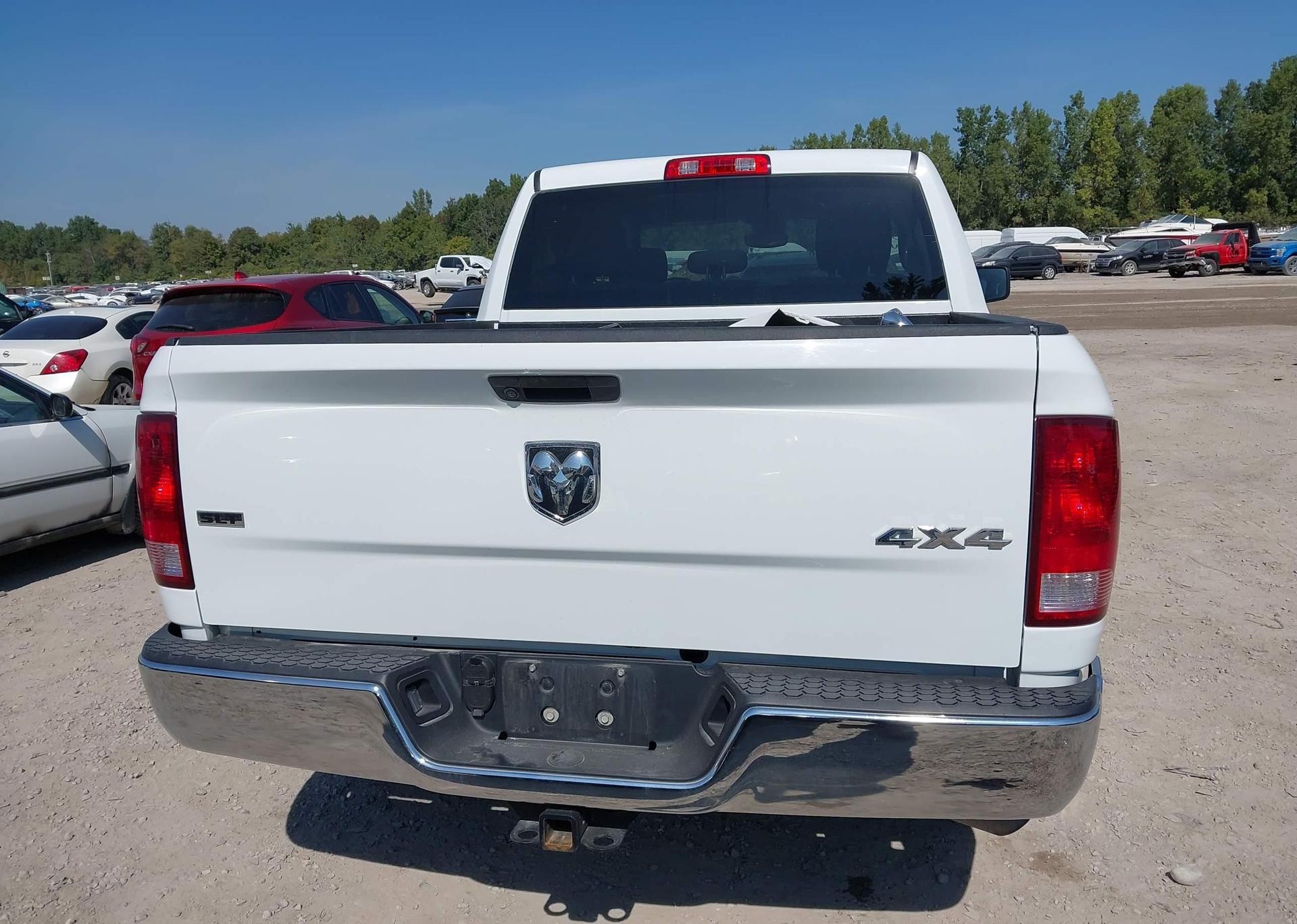 2023 RAM 1500 CLASSIC SLT