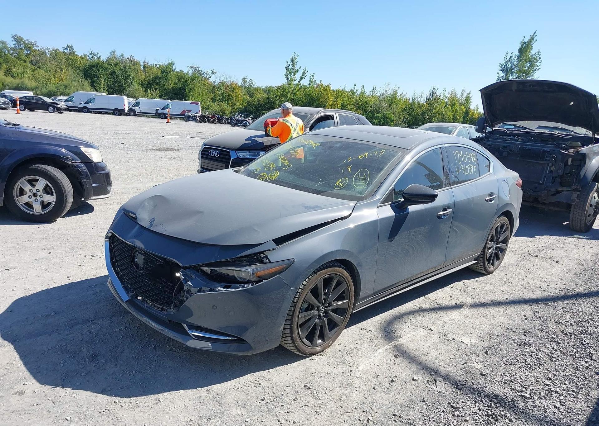 2022 MAZDA MAZDA3 GT W