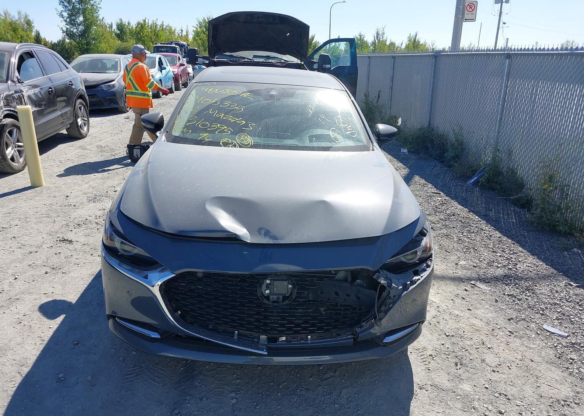 2022 MAZDA MAZDA3 GT W