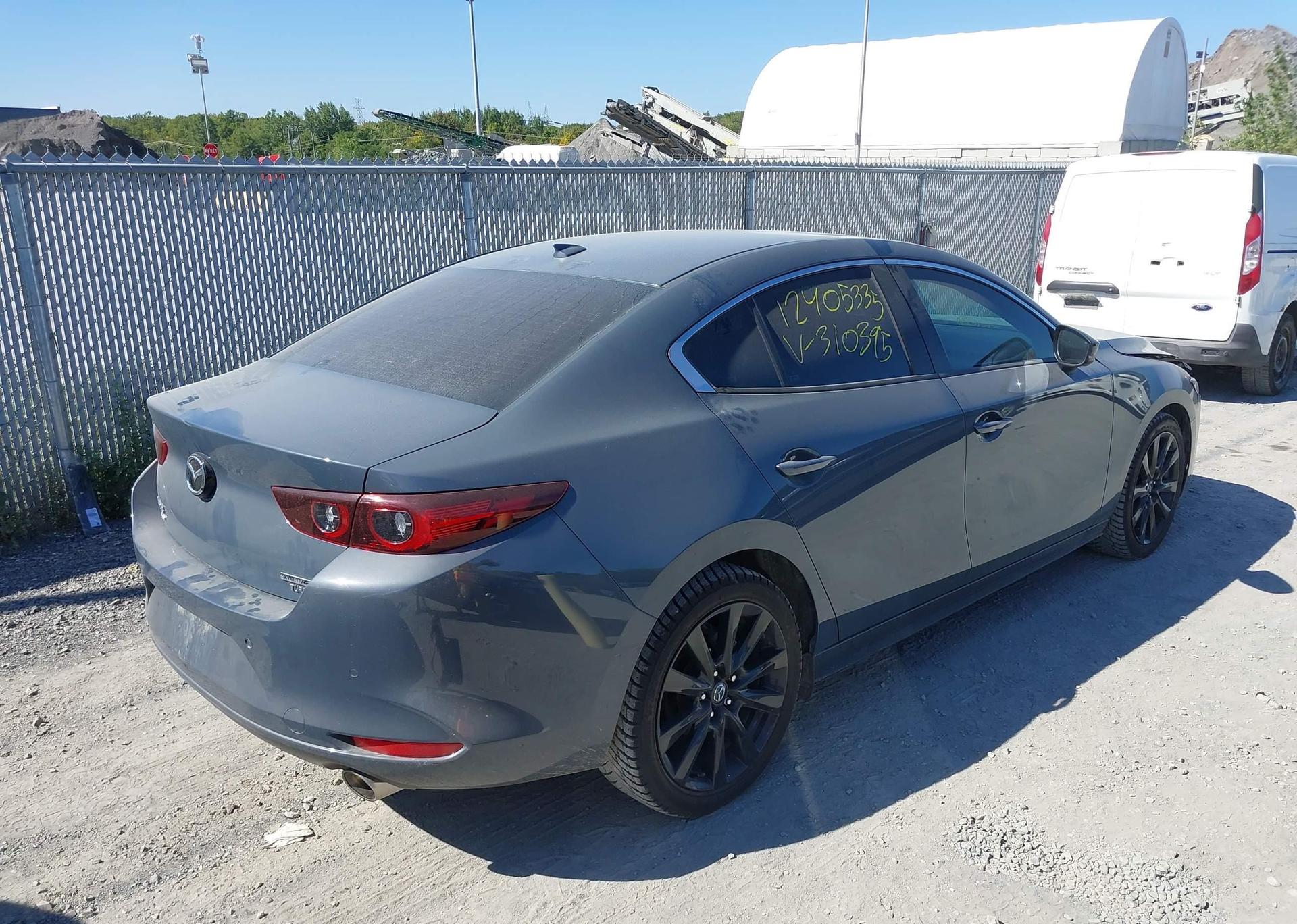 2022 MAZDA MAZDA3 GT W