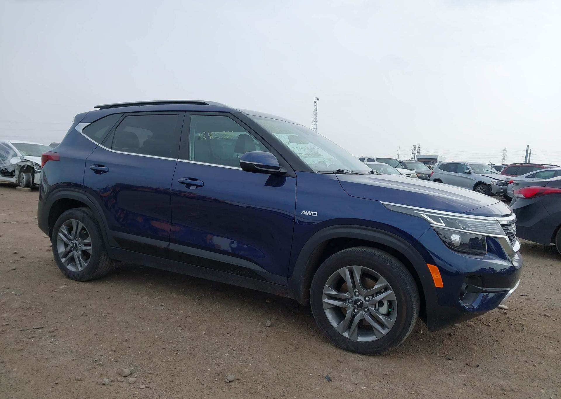 2023 KIA SELTOS S