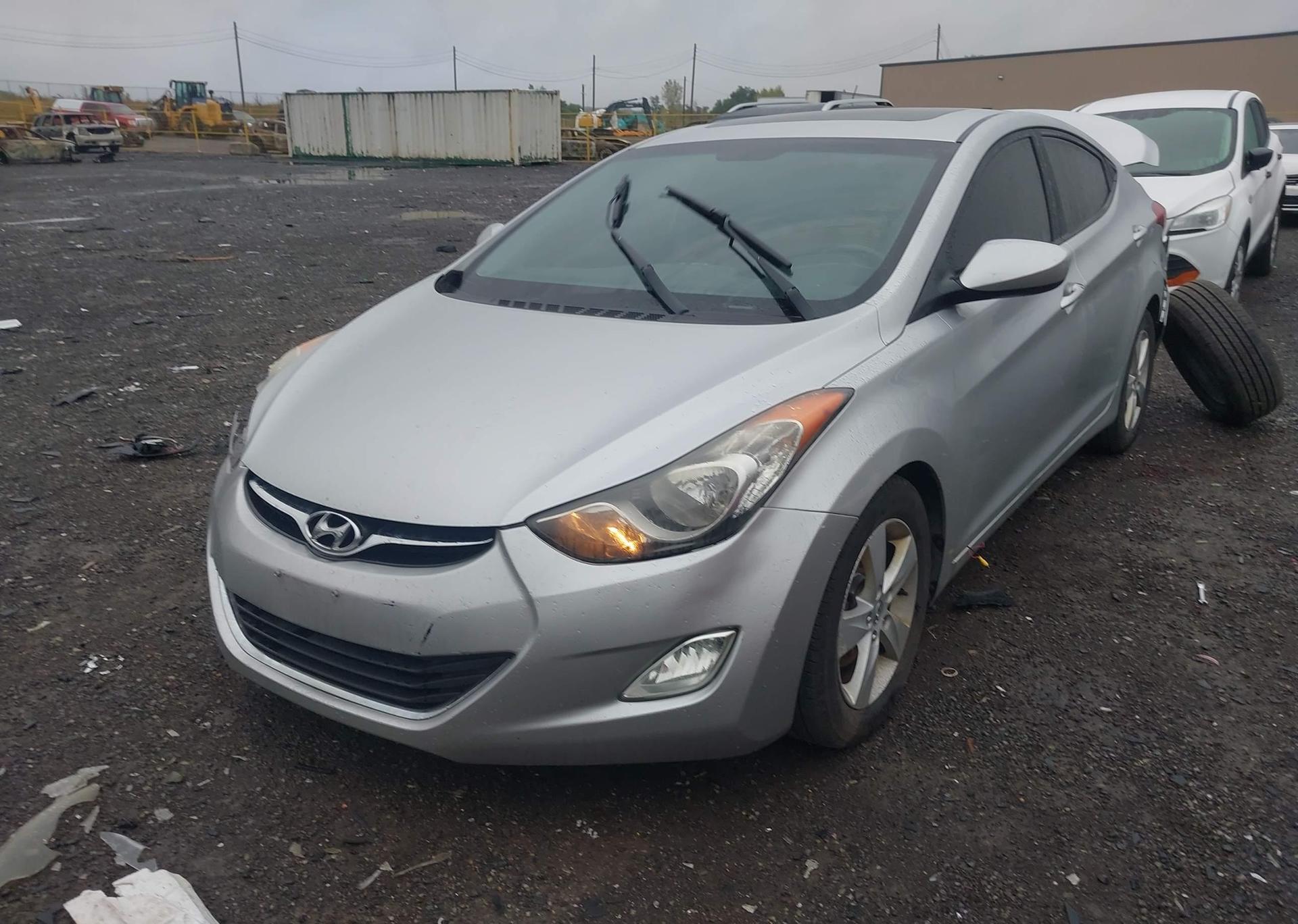 2013 HYUNDAI ELANTRA GLS