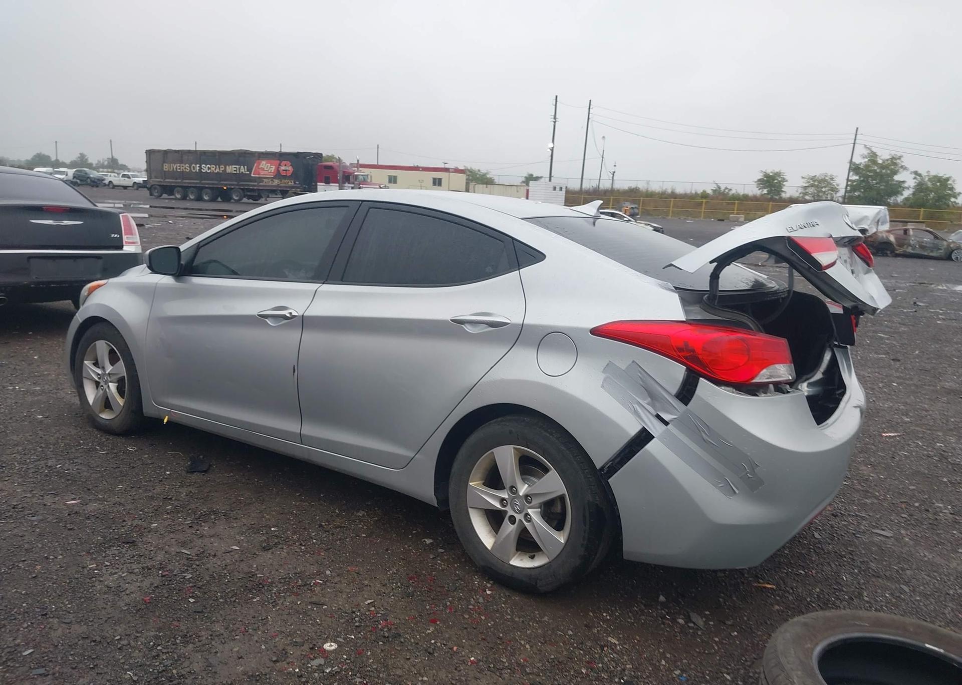 2013 HYUNDAI ELANTRA GLS